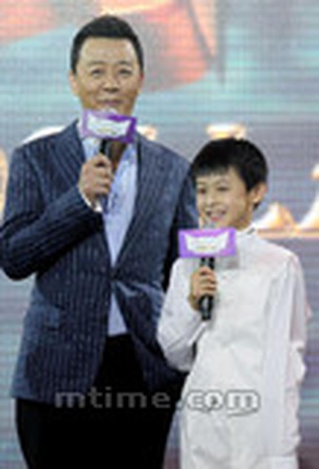 郭涛和丁嘉力片中扮演父子