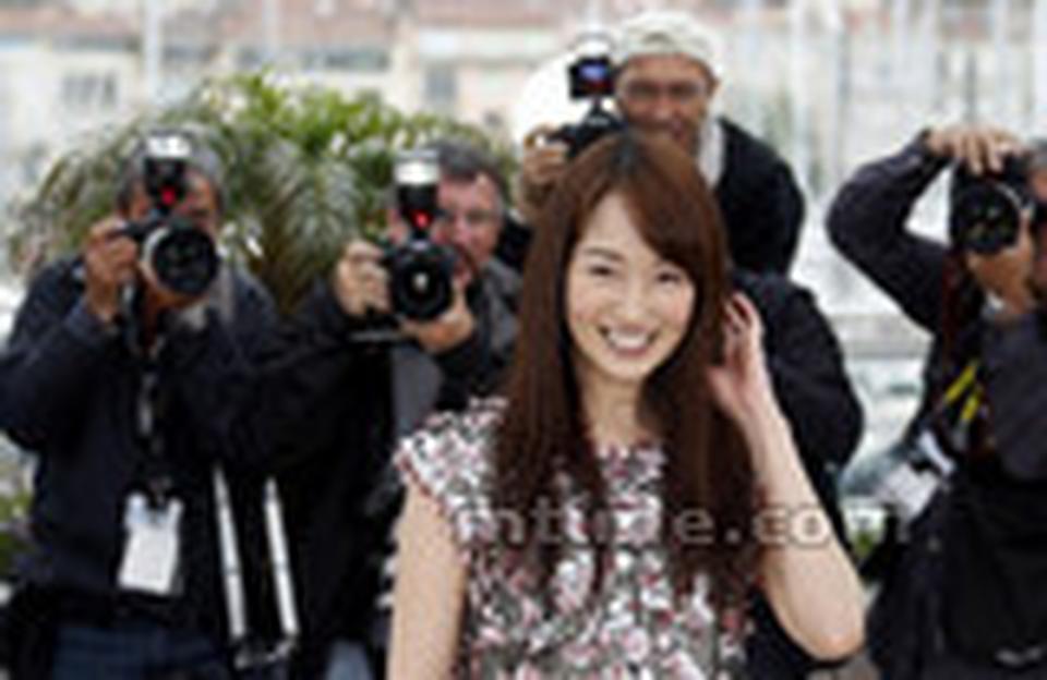 阿巴斯首次拍摄日本题材，女主角高梨临有挑战性演出，被视为女主有力竞争者之一