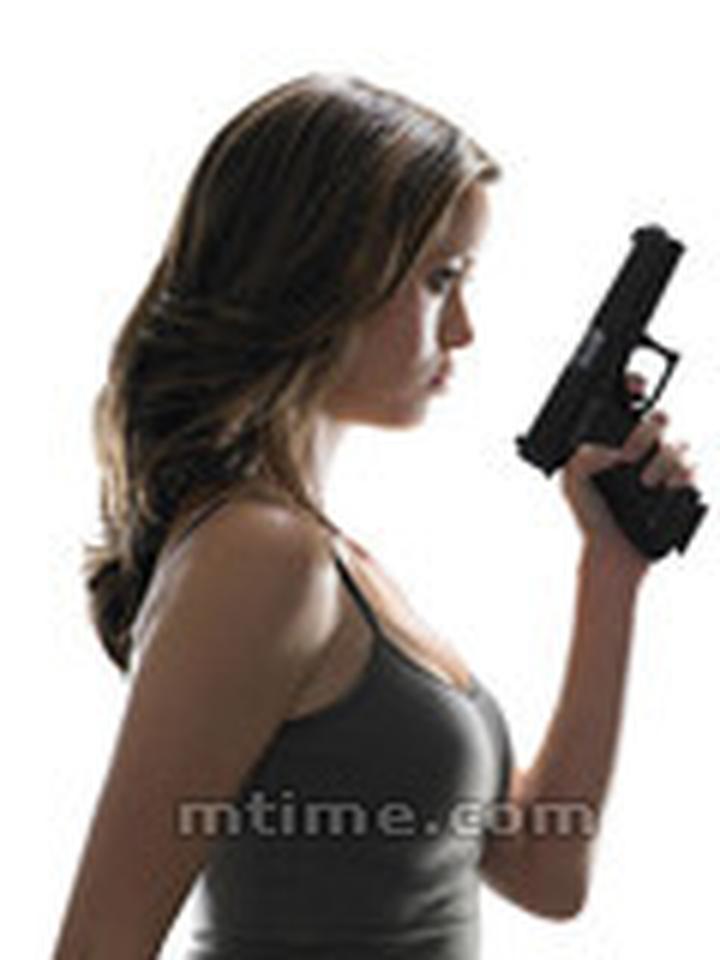 △出处:《终结者外传》(The Sarah Connor Chronicles,2008)△名号:Cameron△扮演者:莎莫·格劳