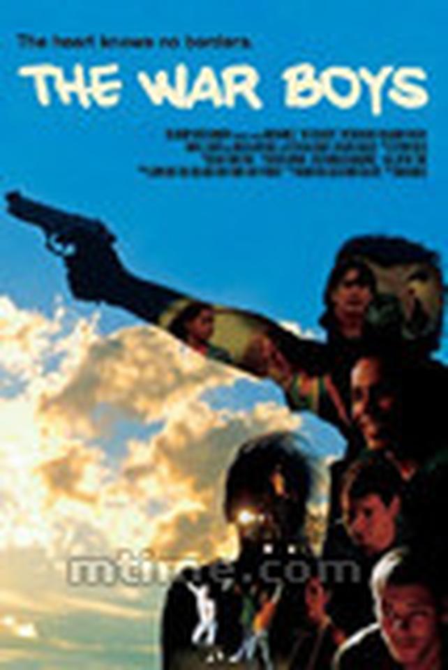 2010年投票排名: 新上榜 主演: 本杰明·沃克、彼得·盖勒、维克多·罗塞克 剧情简要: 三个年轻的警戒会员聚集到一起,准备把非法移民从边界赶回墨西哥。但是他们随即发现,彼此之间有着必须跨越的鸿沟。 AFTERELTON'S TOP100 GREATEST GAY MOVIES