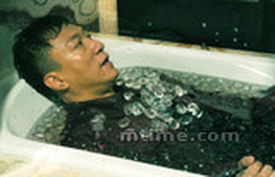 孙红雷吸食毒品后泡冷水自我解救