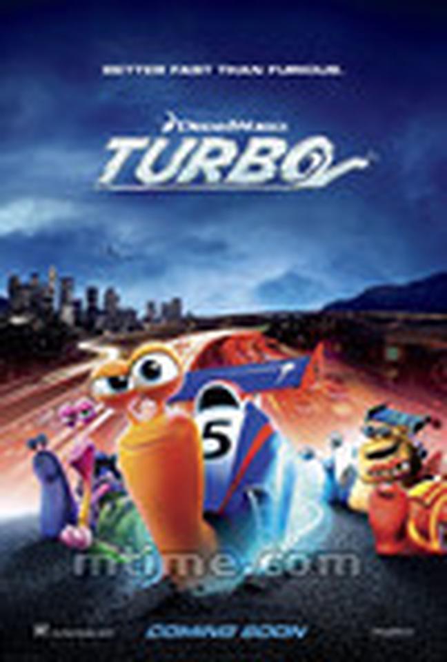 菜园蜗牛Turbo和他的赛车战团齐亮相，身后霓虹般的车河炫亮无比，映照着每只蜗牛的极速梦想。