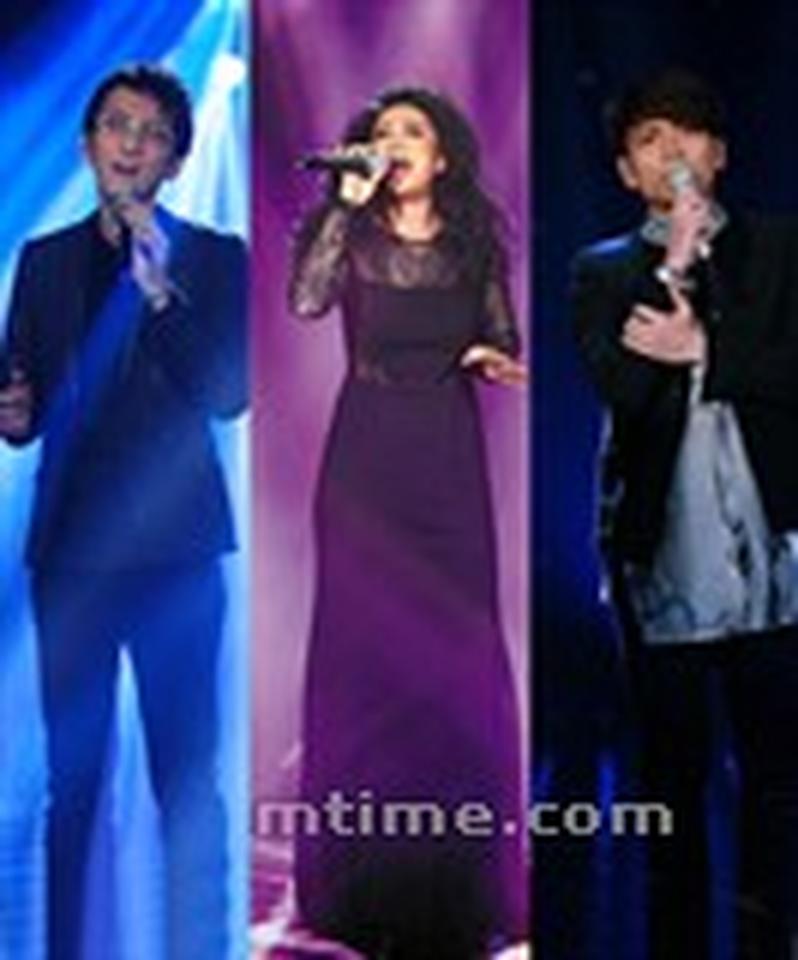 自2012年盛夏浙江卫视《中国好声音》的热播之后,2013年初湖南卫视也推出了一款音乐综艺类节目《我是歌手》,并引发了观众的强烈关注。该节目引进自韩国MBC电视台,是一款歌手竞技类节目。 首届《我是歌手》阵容强大,集结了十数位歌坛实力派唱将,包括羽泉组合、林志炫、黄绮珊、杨宗纬、彭佳慧、辛晓琪、齐秦、黄贯中等,竞争激烈、精彩纷呈。对此,也有评论称,这一节目翻红了大量“过气”艺人,顺带热炒了一把“经典金曲”。 而随着《好声音》第二季的开播,以及《中国最强音》、《中国梦之声》、《全能星战》等的跟风加入,一时歌唱竞技类节目出现了井喷现象,“神州遍地是歌声”。对此,有不少观众表示,审美疲劳,累觉不爱。
