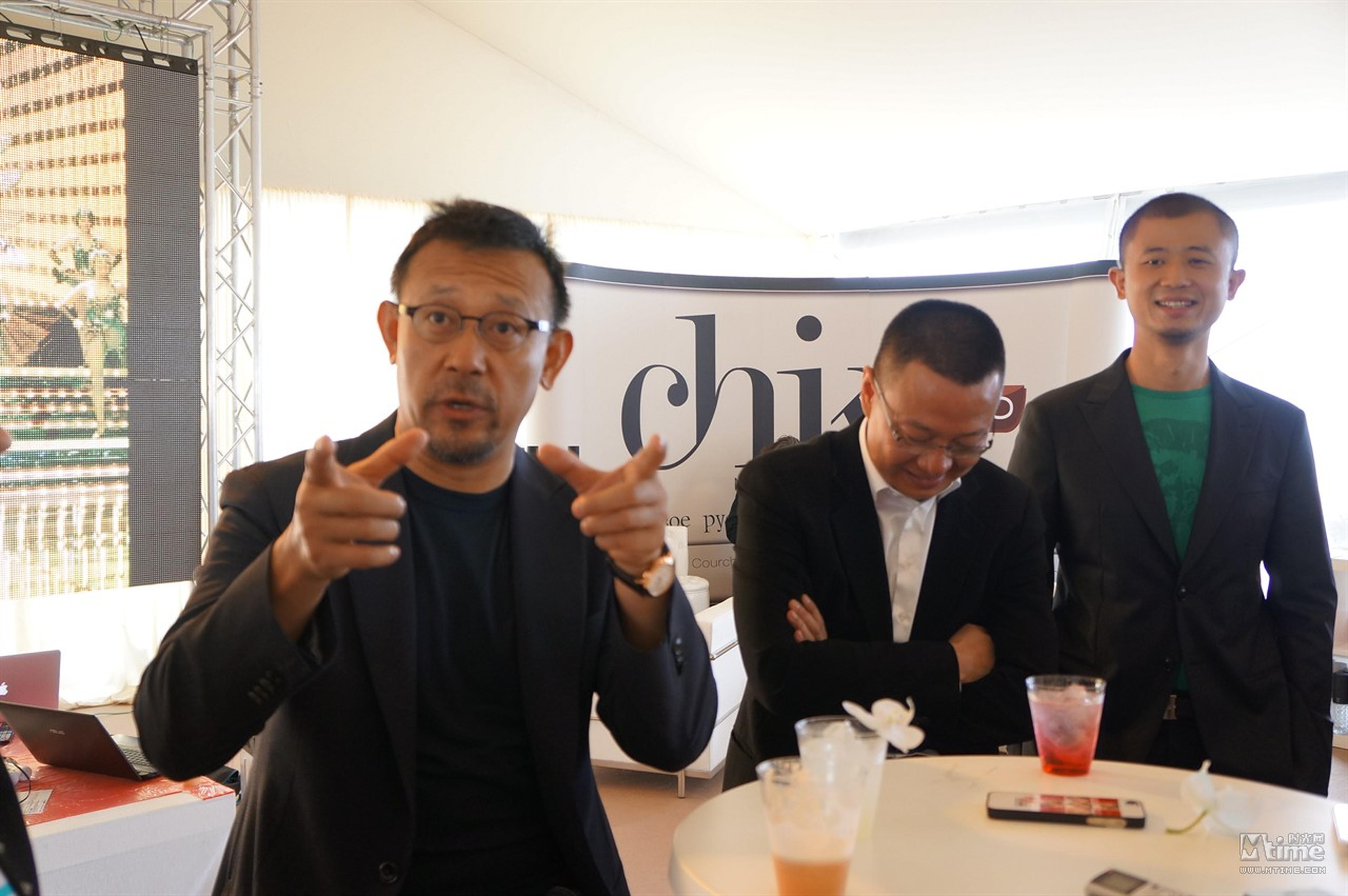 姜文透露妻子周韵是选角导演