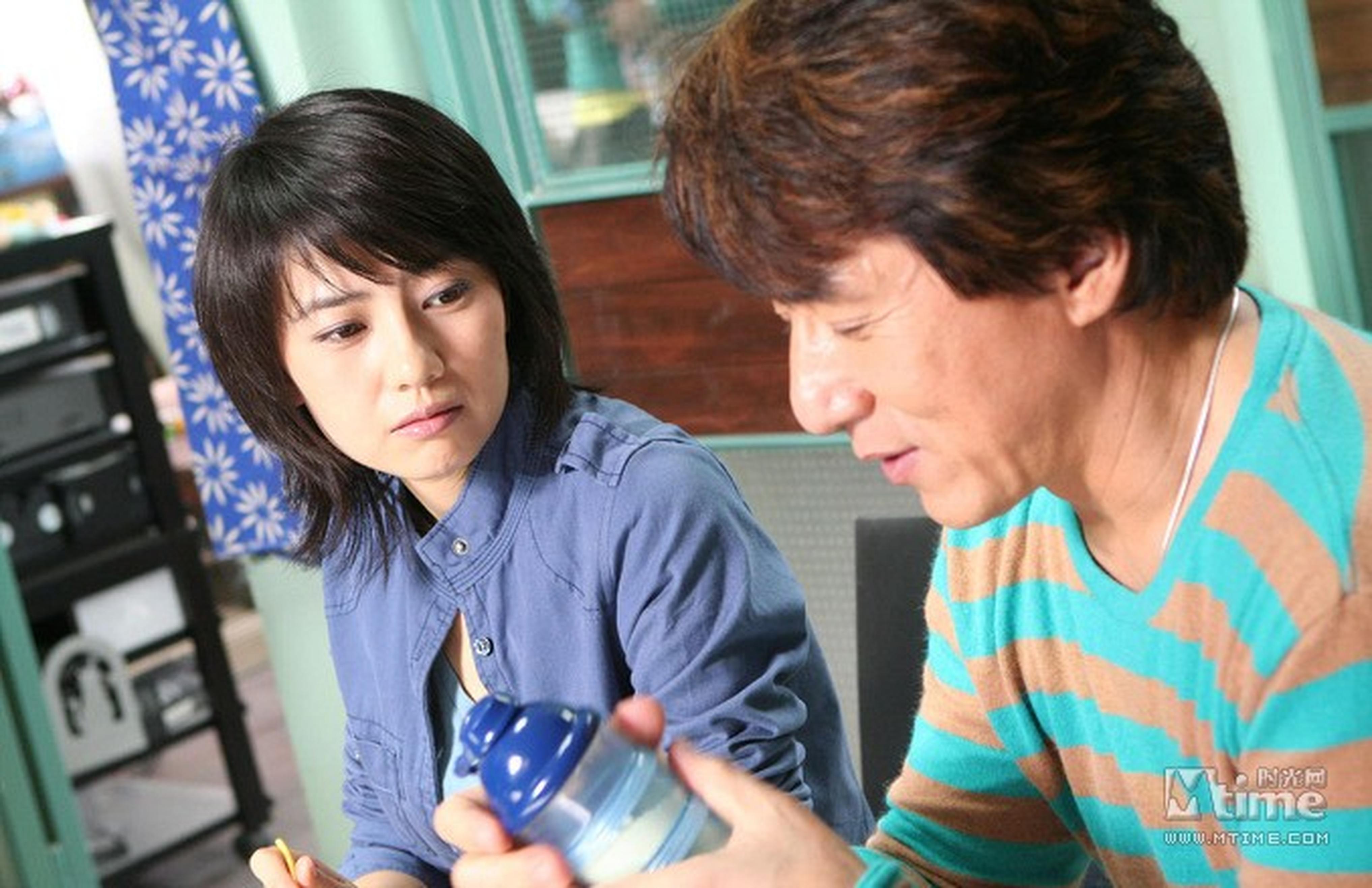 成龙、高圆圆 《宝贝计划》——那时高圆圆还没演《搜索》，还是美少女还不是女神，和这知天命的大哥在一起没法看啊。成龙大哥以前和曼玉姐、梅姑甚至杨采妮都是比较搭的合作。起码也应该给圆圆配个古天乐吧。