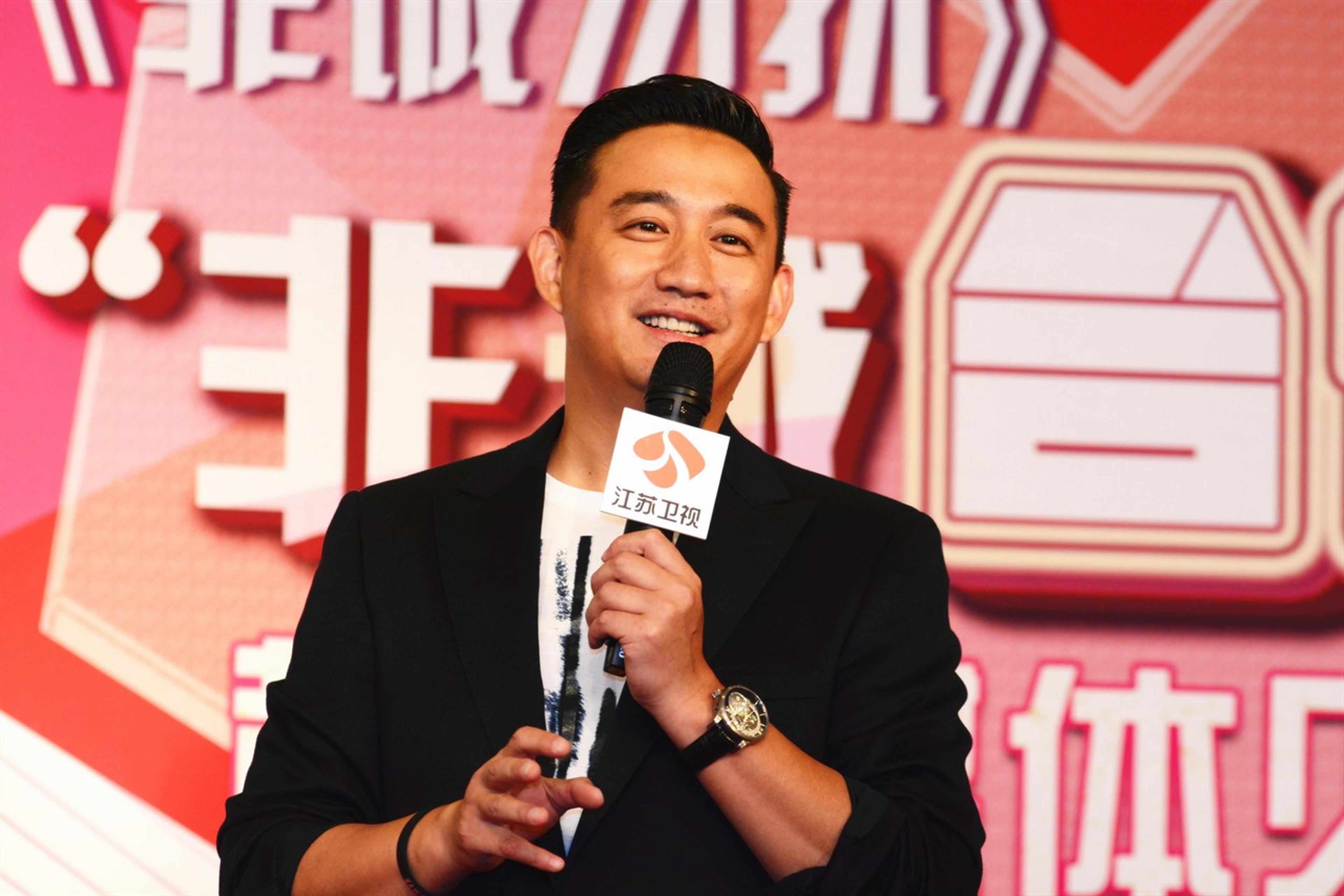 黄磊在“非诚”发布会。