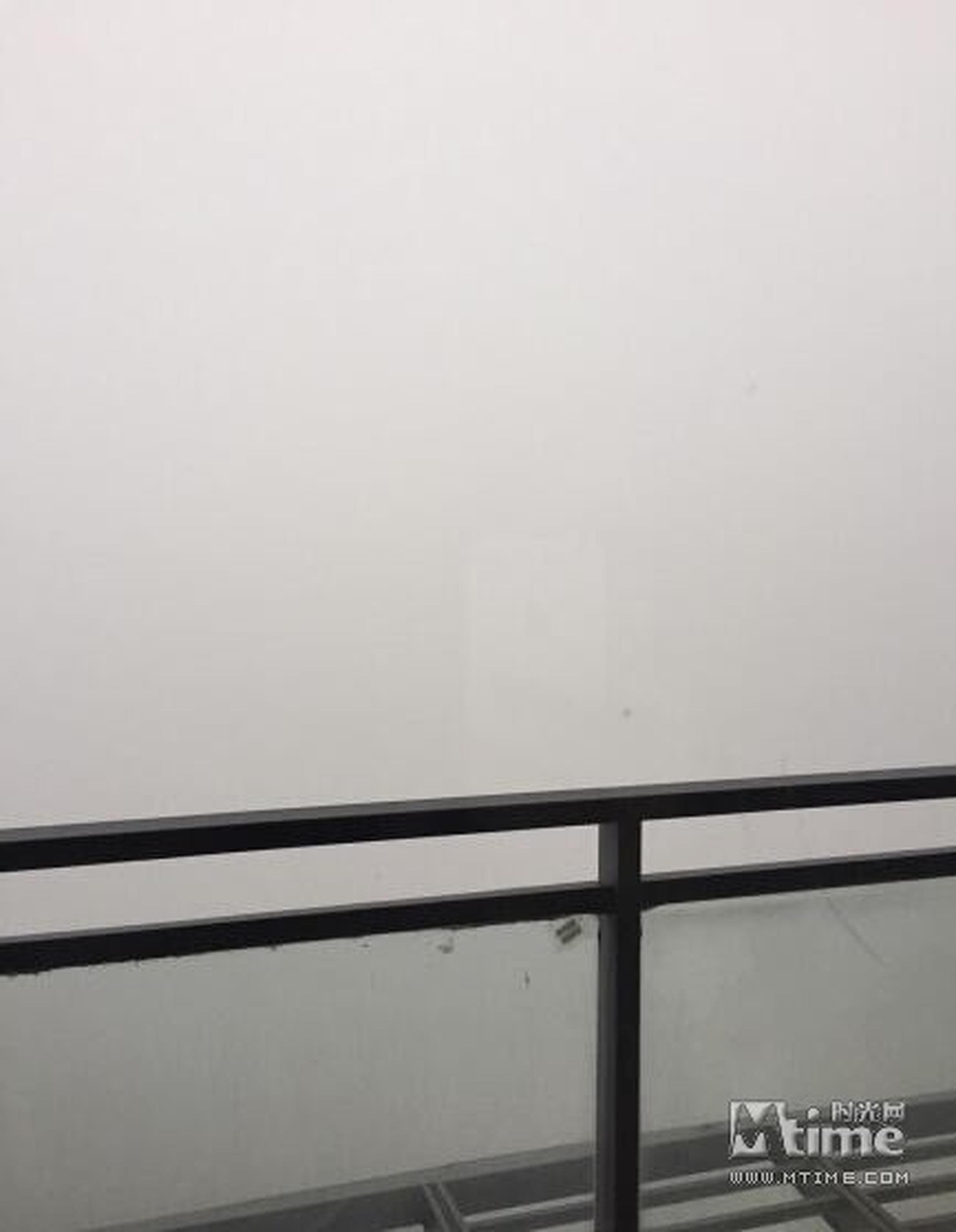 王菲发照，叹身在“仙境”中。
