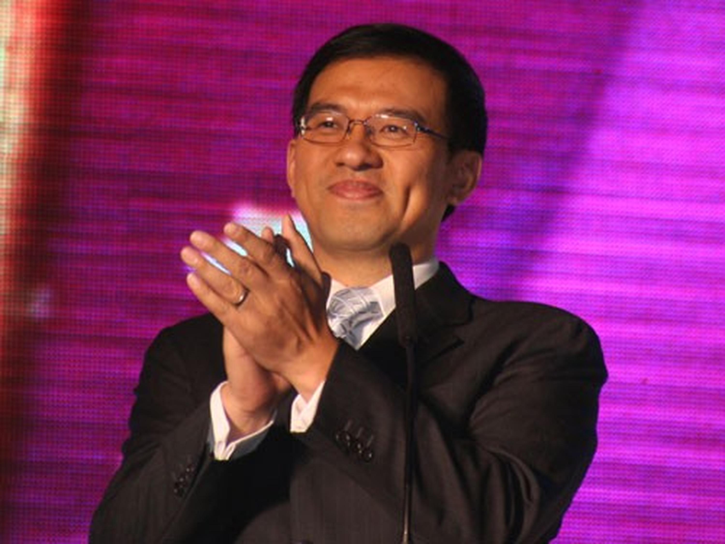 比起张政，王志的从政之路并不算顺利，目前他也前往传媒大学任职，成为校长助理。