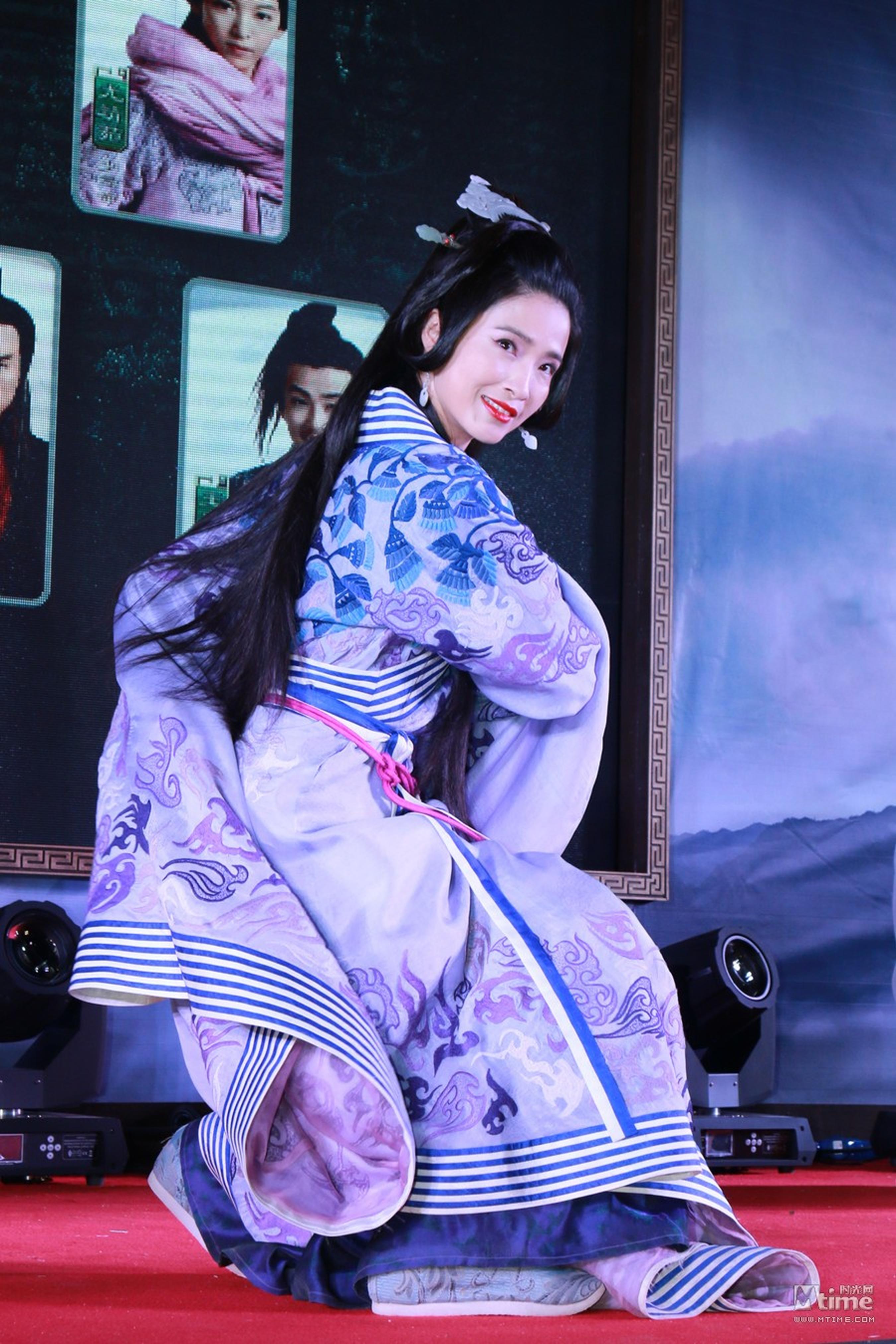 龚蓓苾饰演墨家统领之一雪女