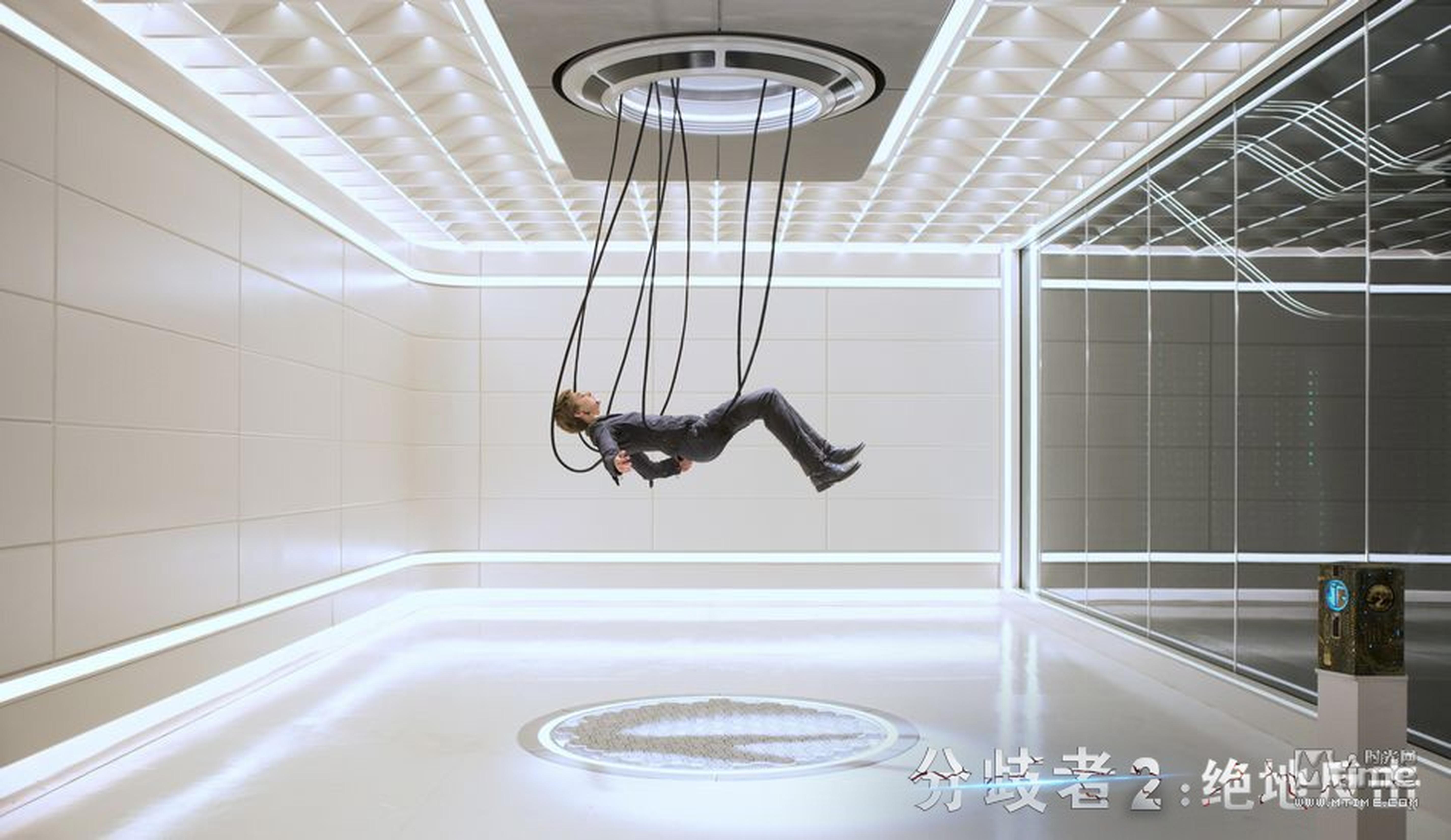 《分歧者2》科幻元素浓厚