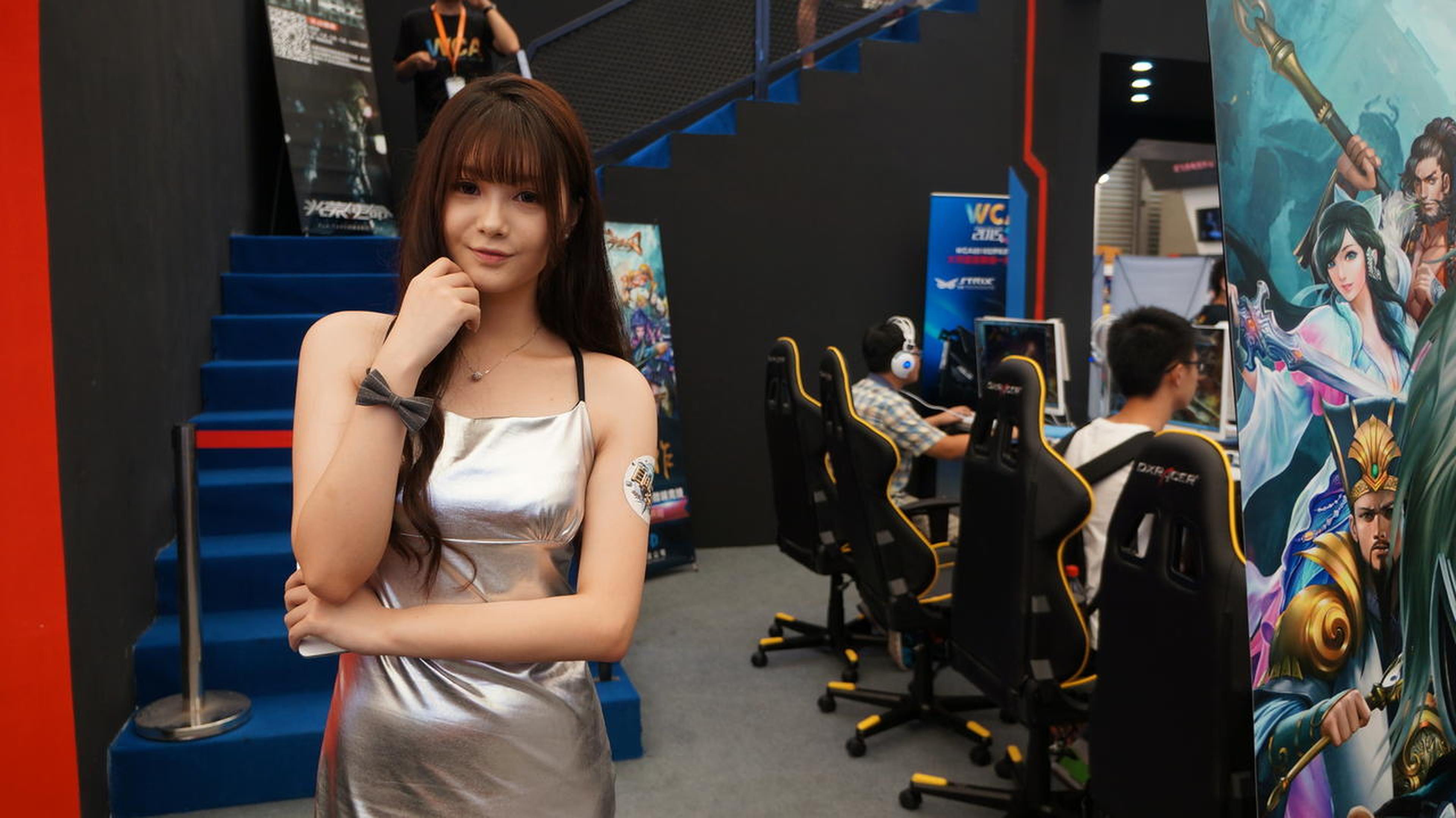 在游戏试玩区的ShowGirl