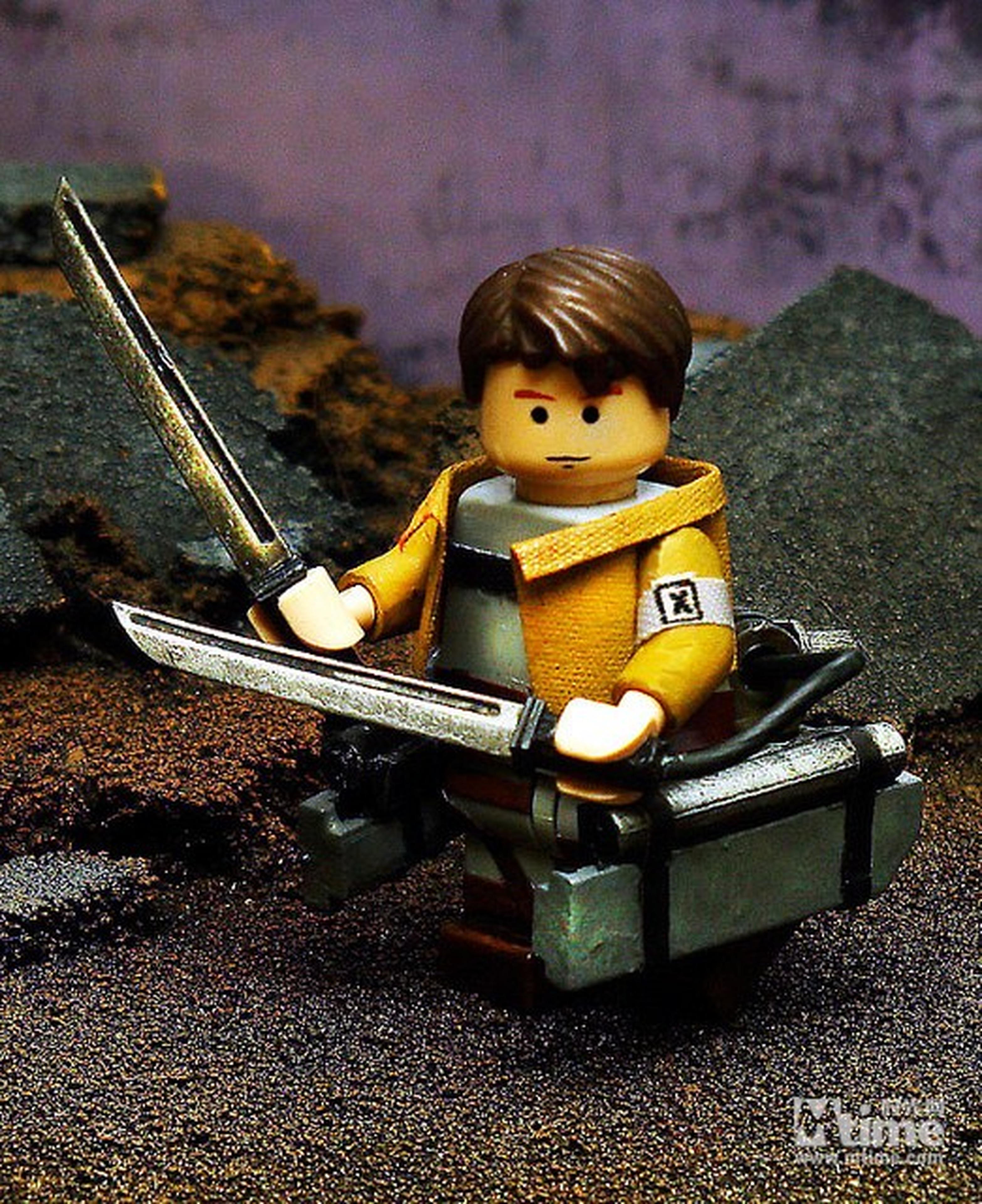 LEGO玩家打造的乐高小人版艾连,感觉像是中年有了啤酒肚的小天使