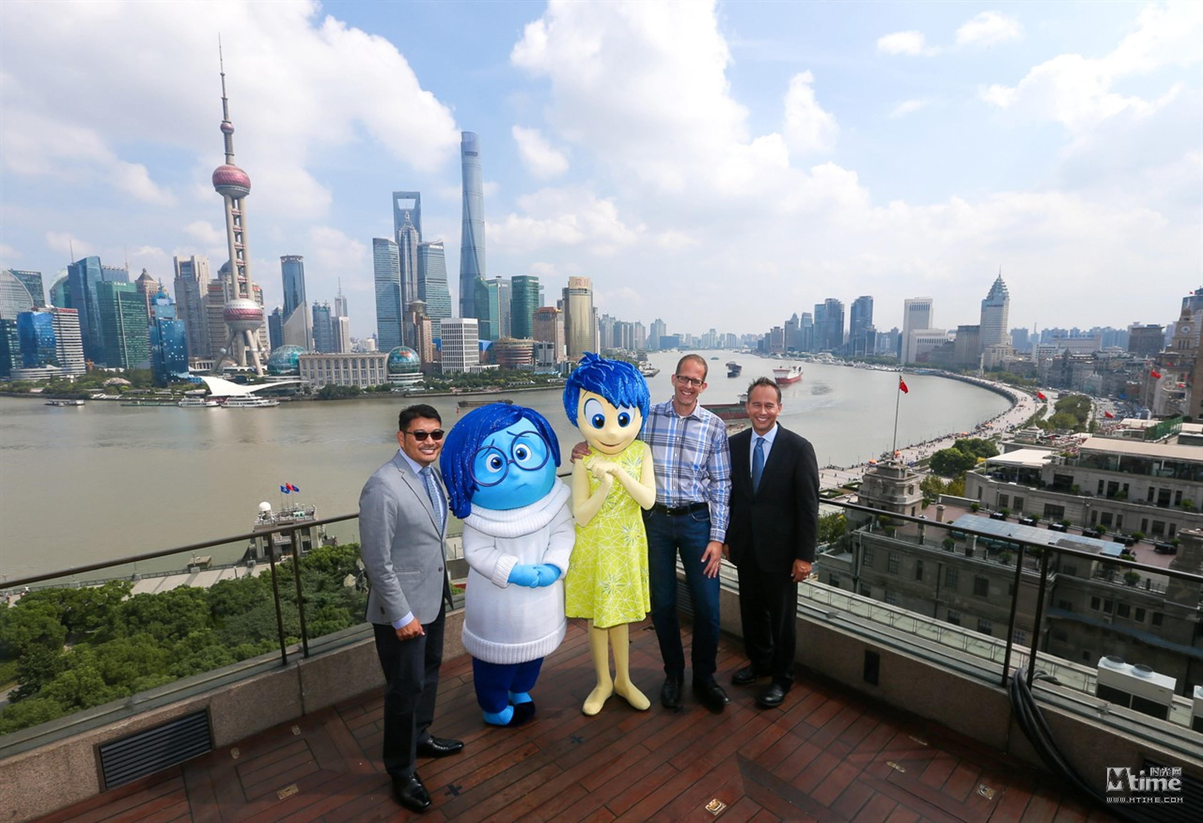 经过一天的站台宣传，观众们纷纷表示，原来忧忧才是全片里最萌的