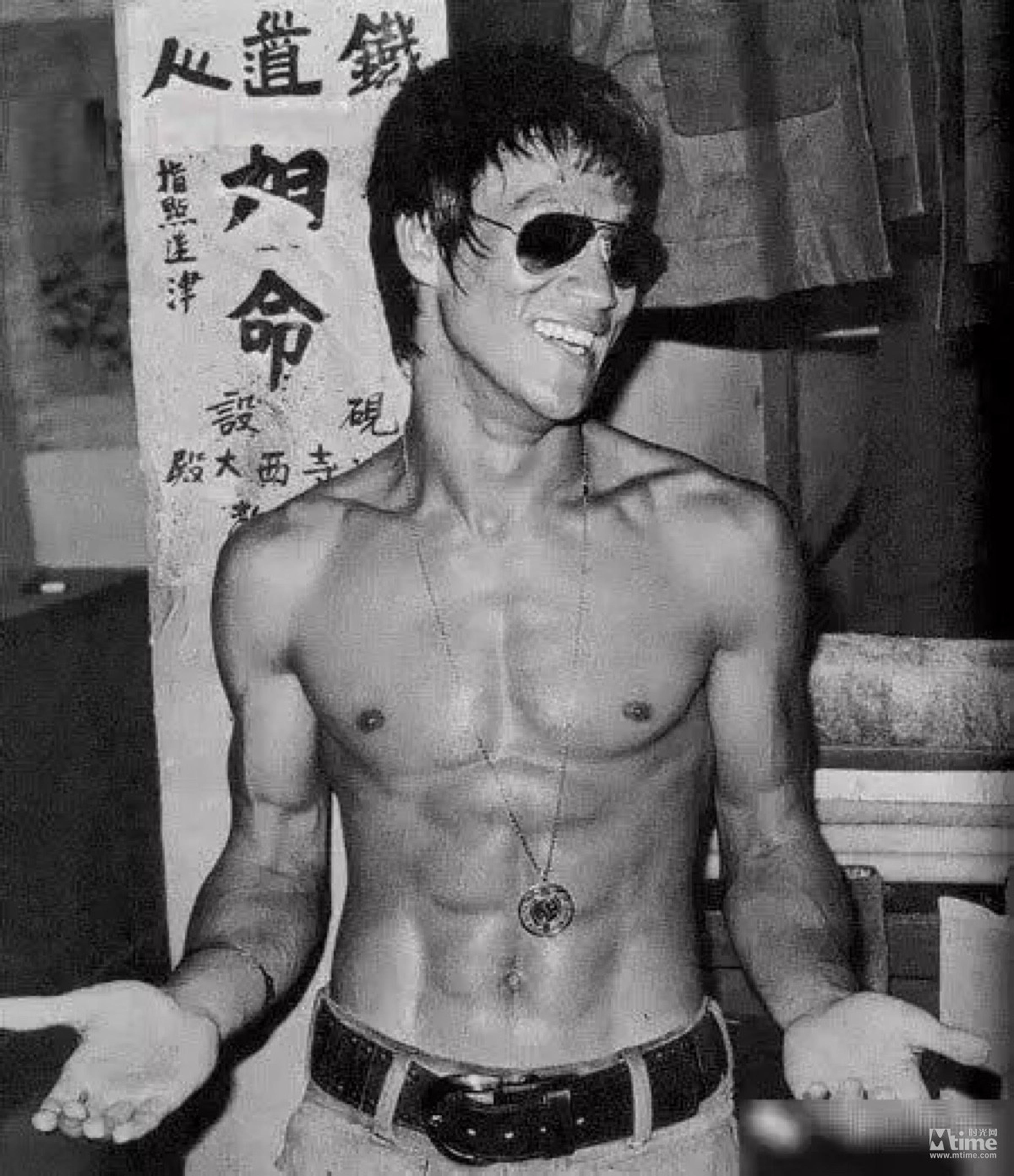 李小龙生活照