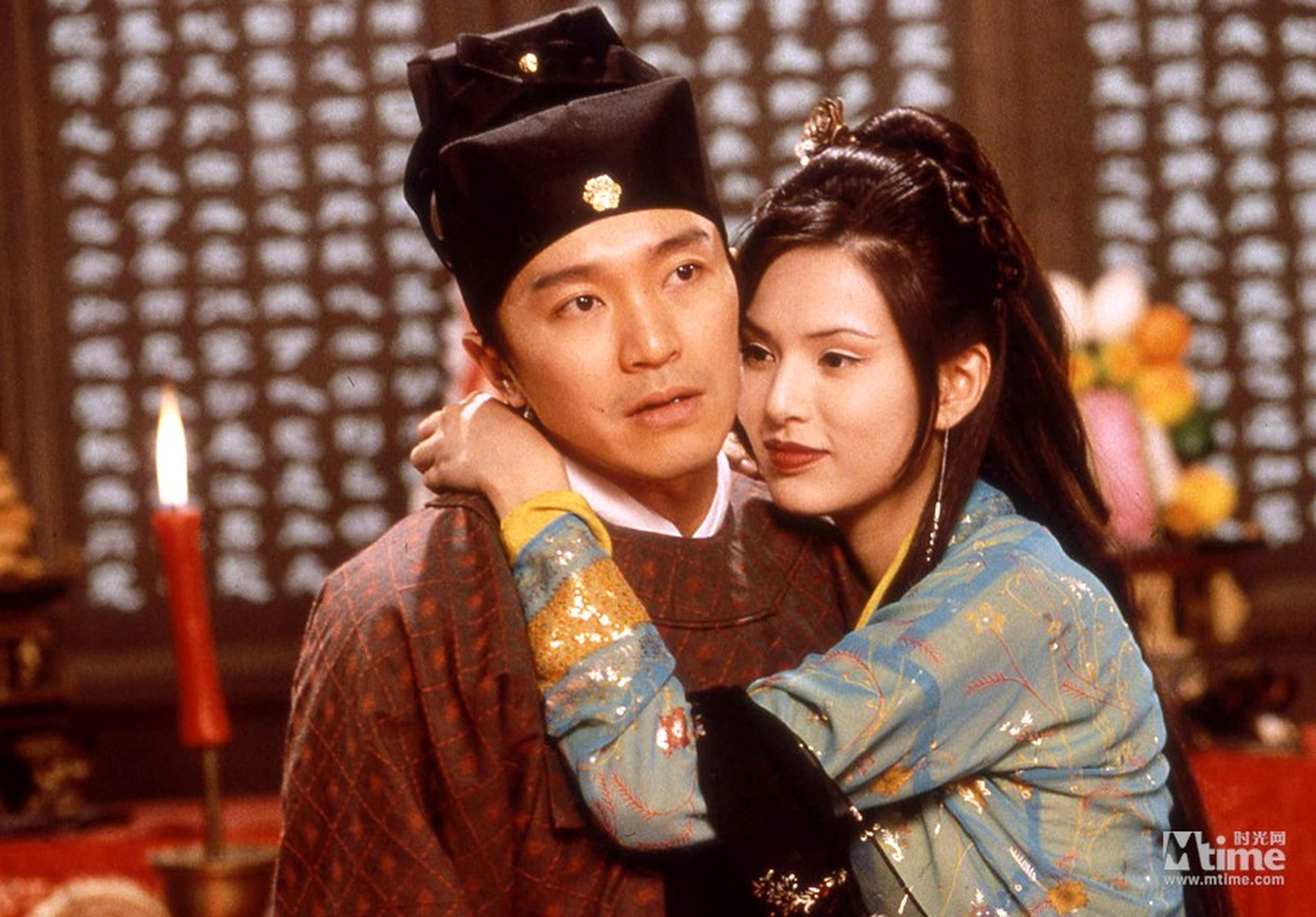 李若彤在片中饰演金山国美女名妓,武艺高强,被派来做间谍刺杀皇上。