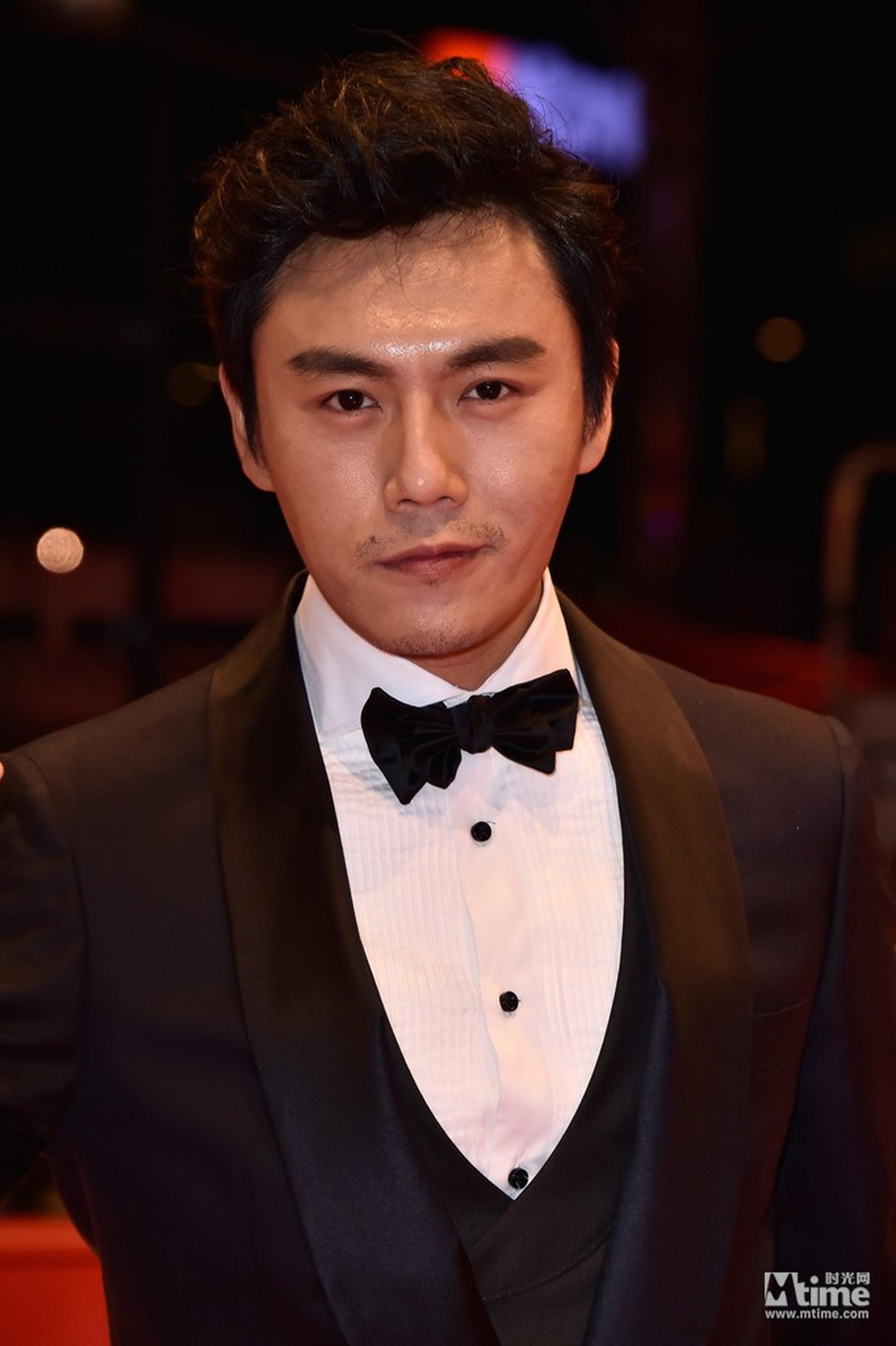 男主角秦昊在影片中饰演高淳