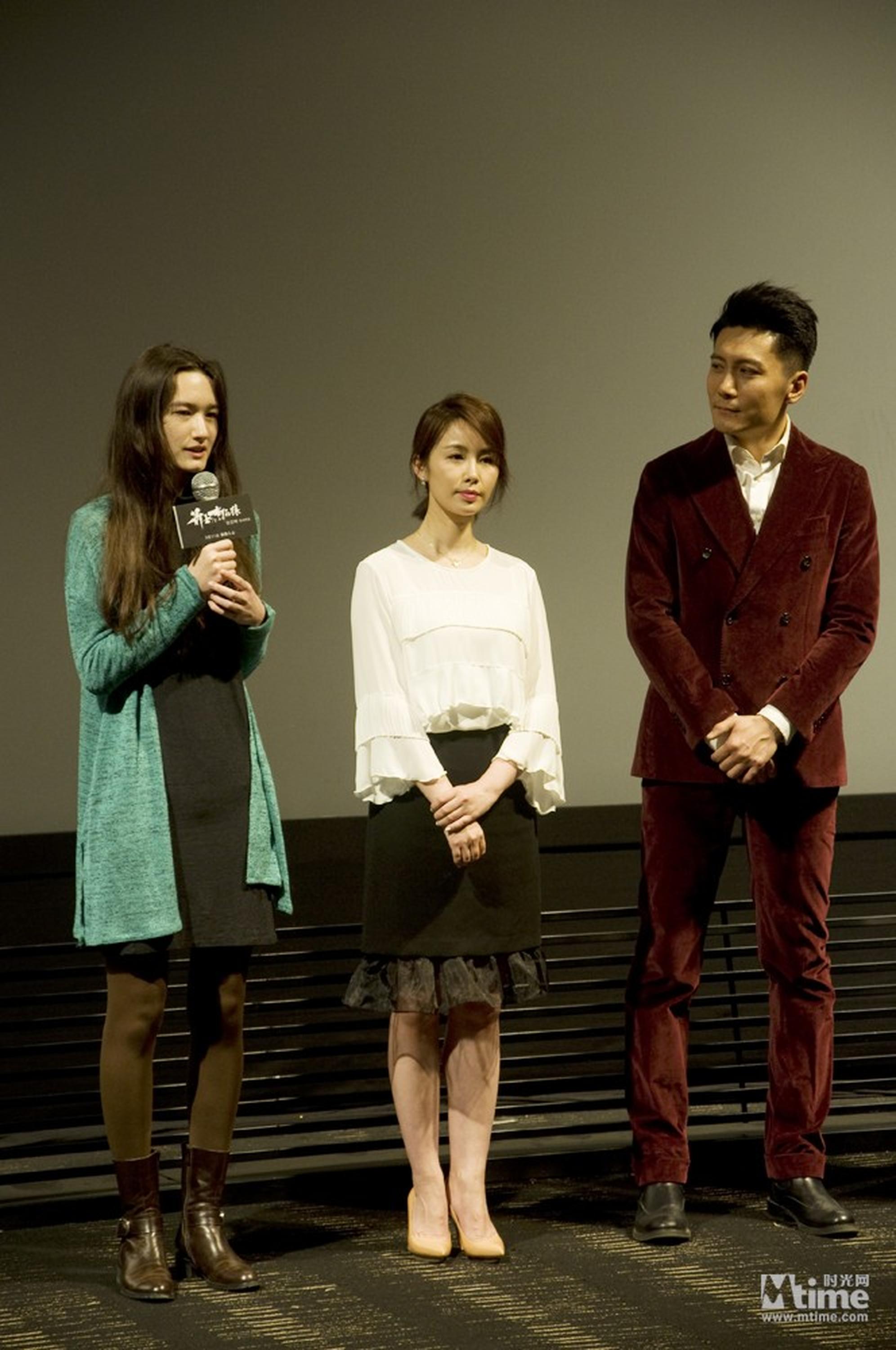 主创李呈媛和赵峥，李呈媛最近因《女医·明妃传》热播为观众熟悉，左一为于承惠的外孙女