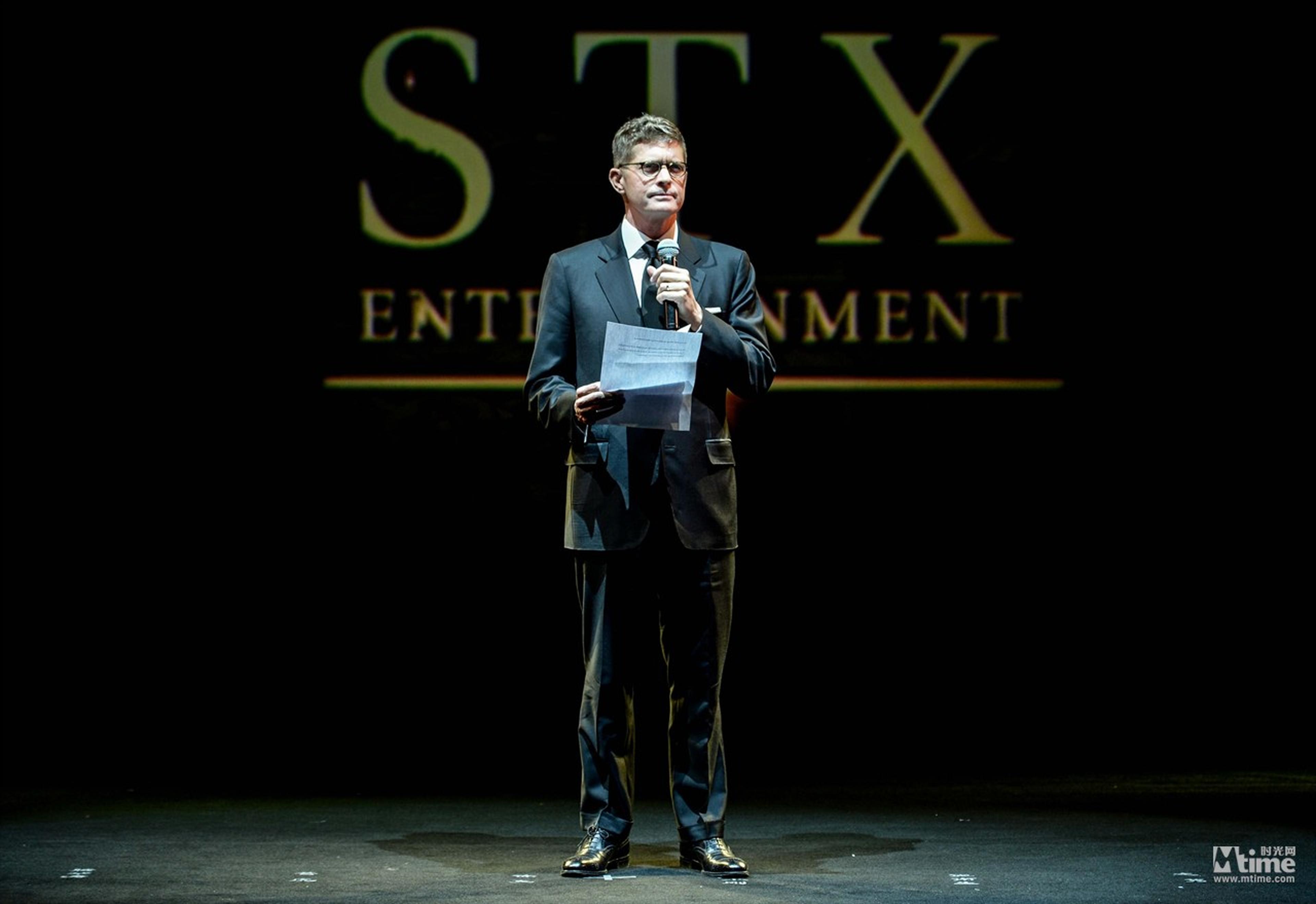 美国STX Entertainment首席执行官Robert Simonds