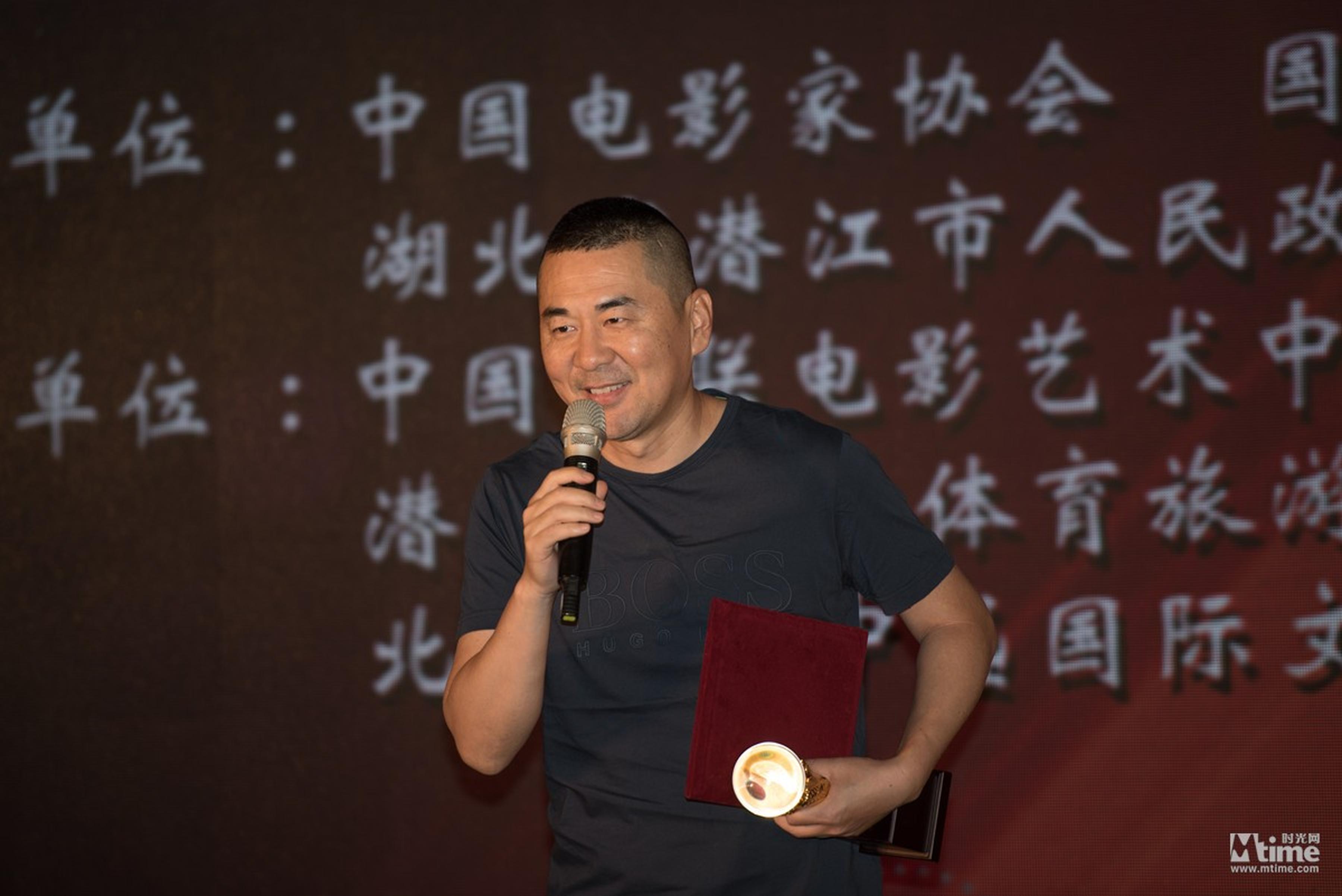 《一个勺子》编剧陈建斌