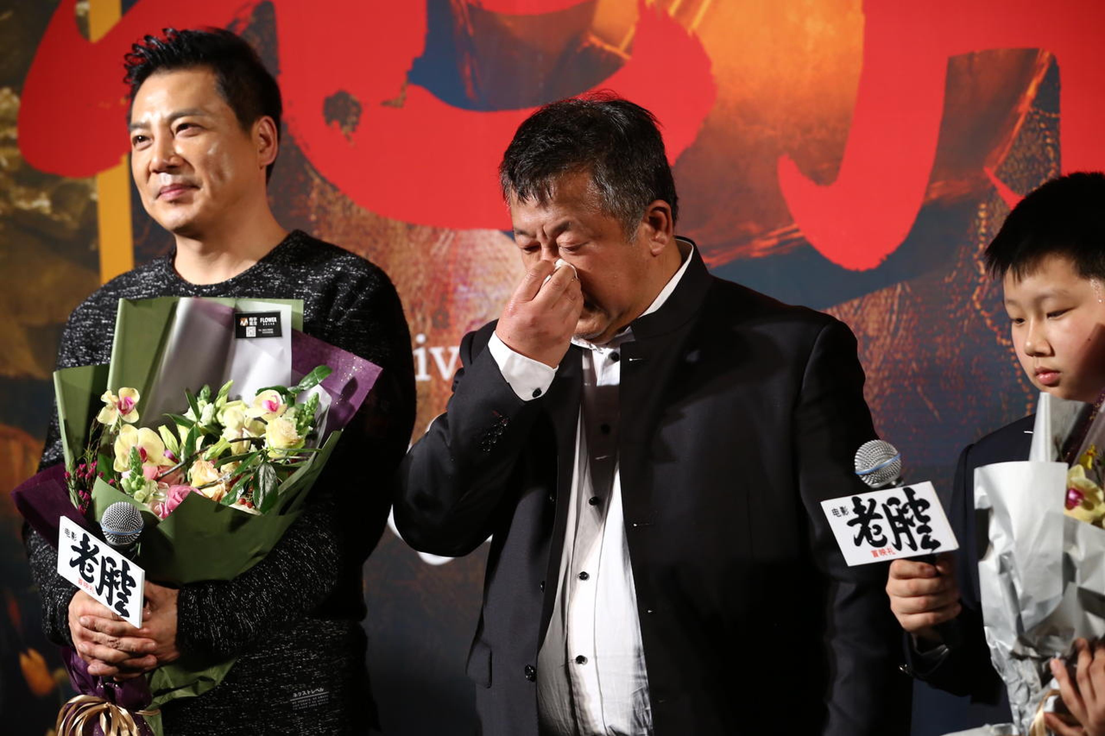 导演谈及电影6年心酸落泪