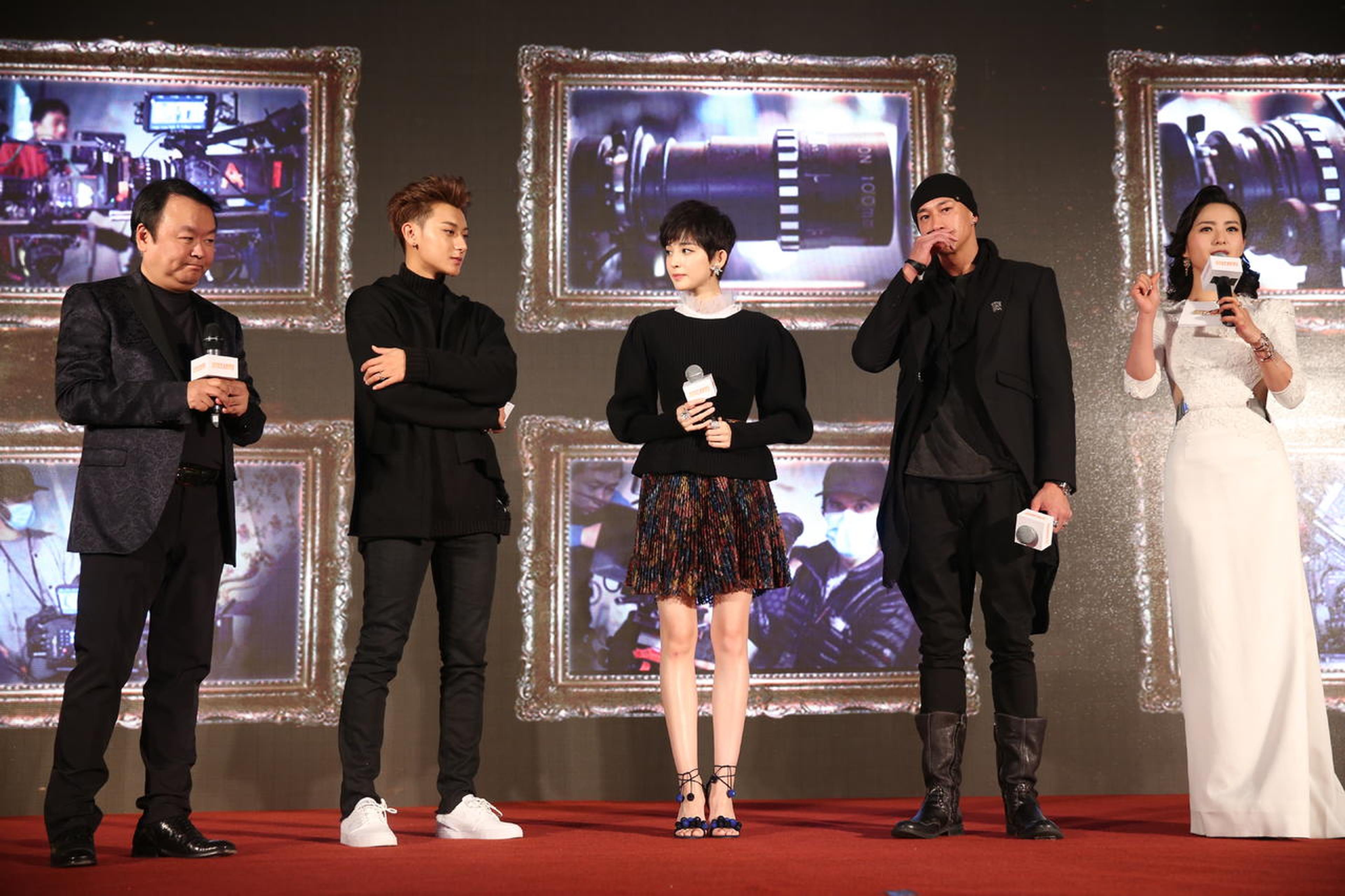 《遊戏规则》发布会导演高希希携主演何润东、黄子韬、娜扎亮相