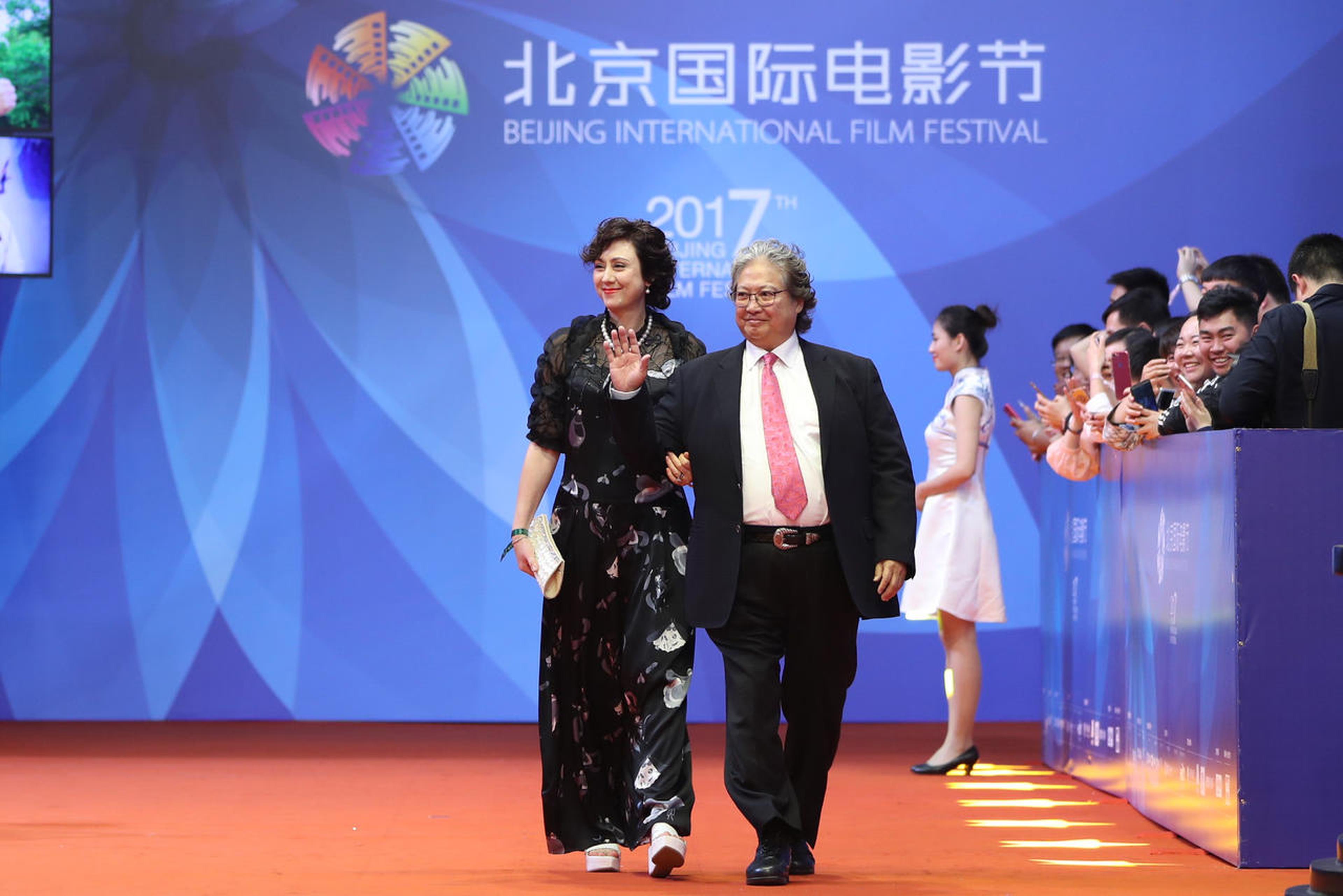 洪金宝及其夫人高丽虹