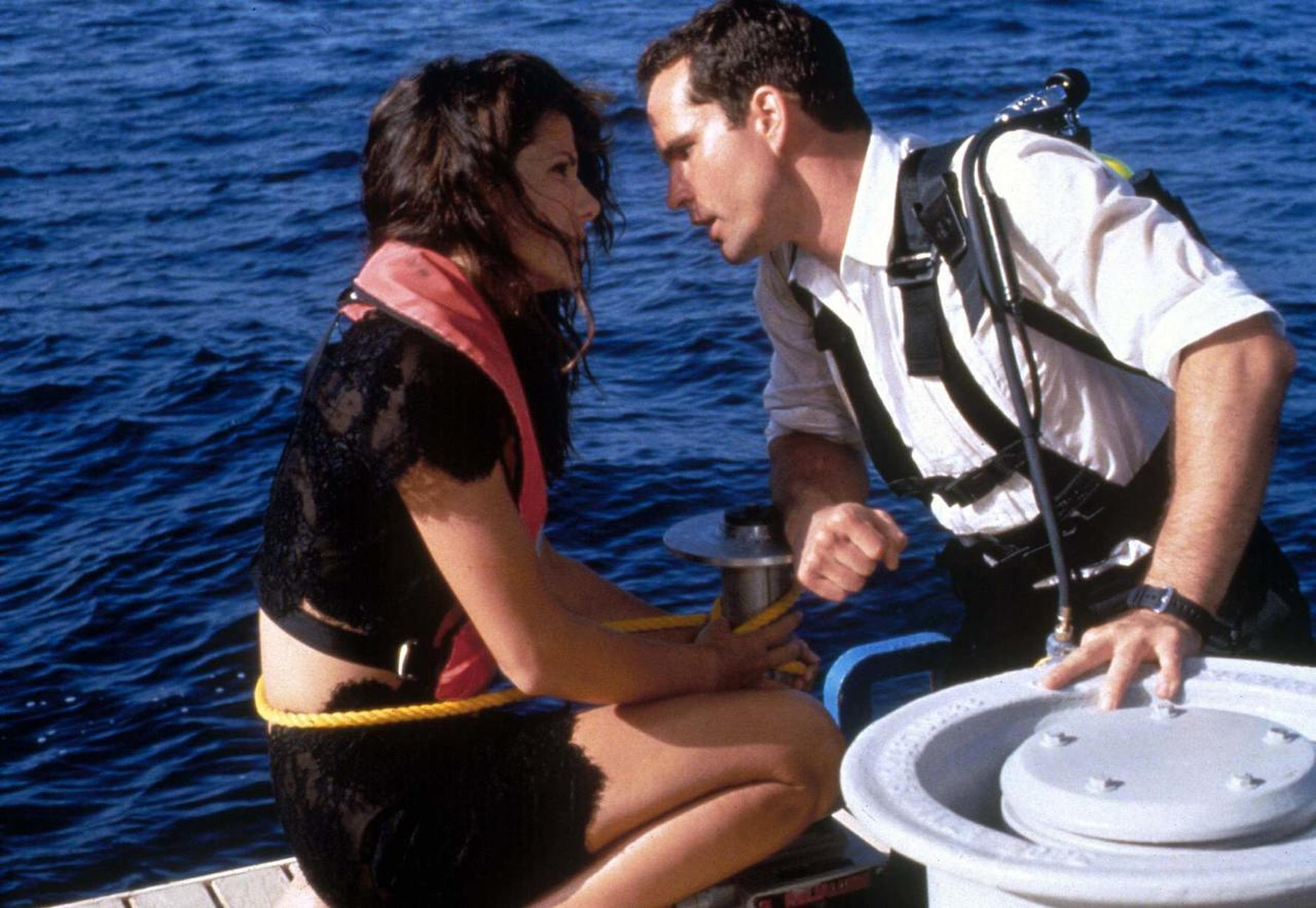 《生死时速2：海上惊情》（1997）烂番茄:3%全球票房：1.6亿美元