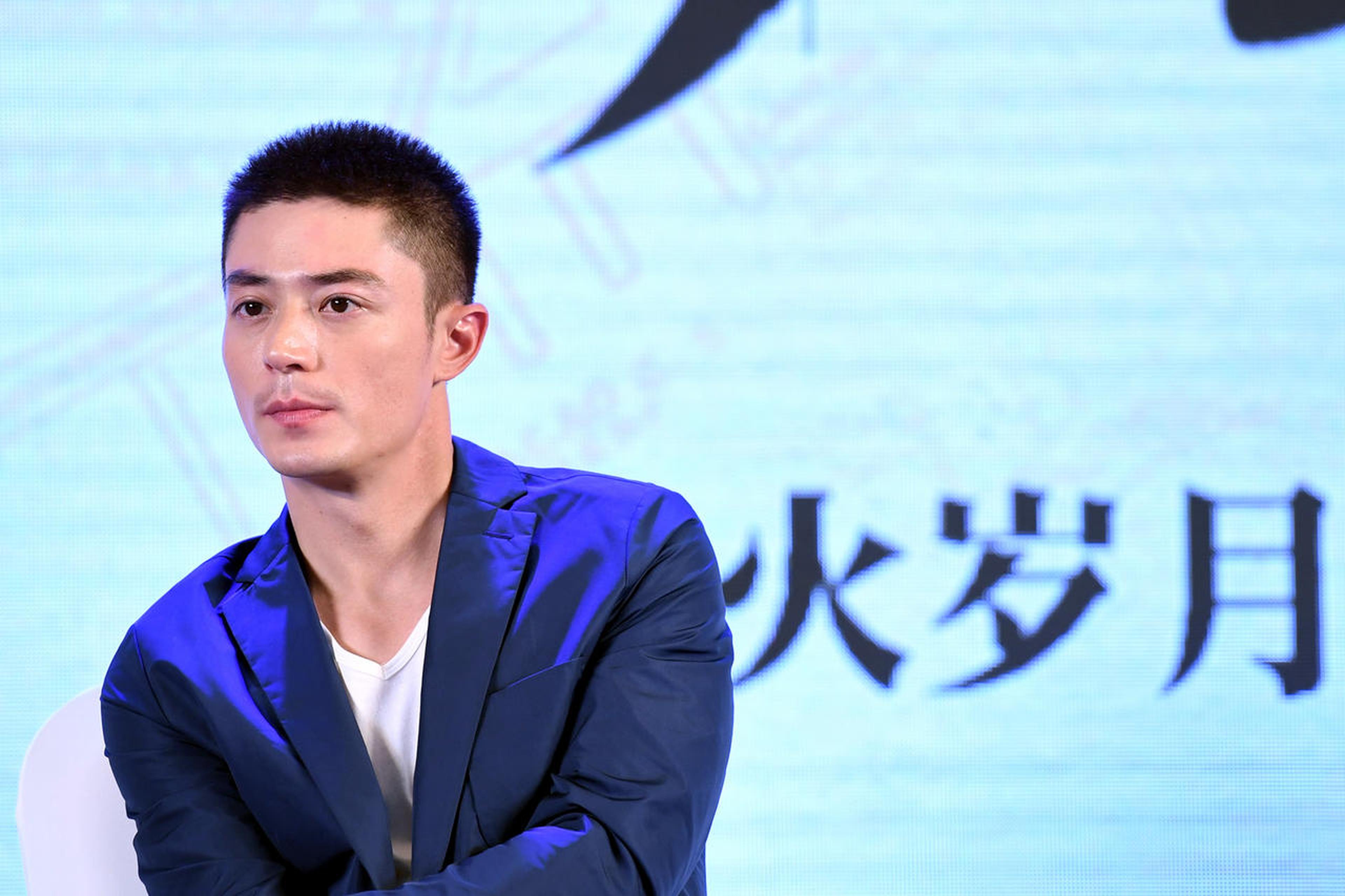 霍建华直言《明月几时有》中他都是跟着导演和周迅的脚步走
