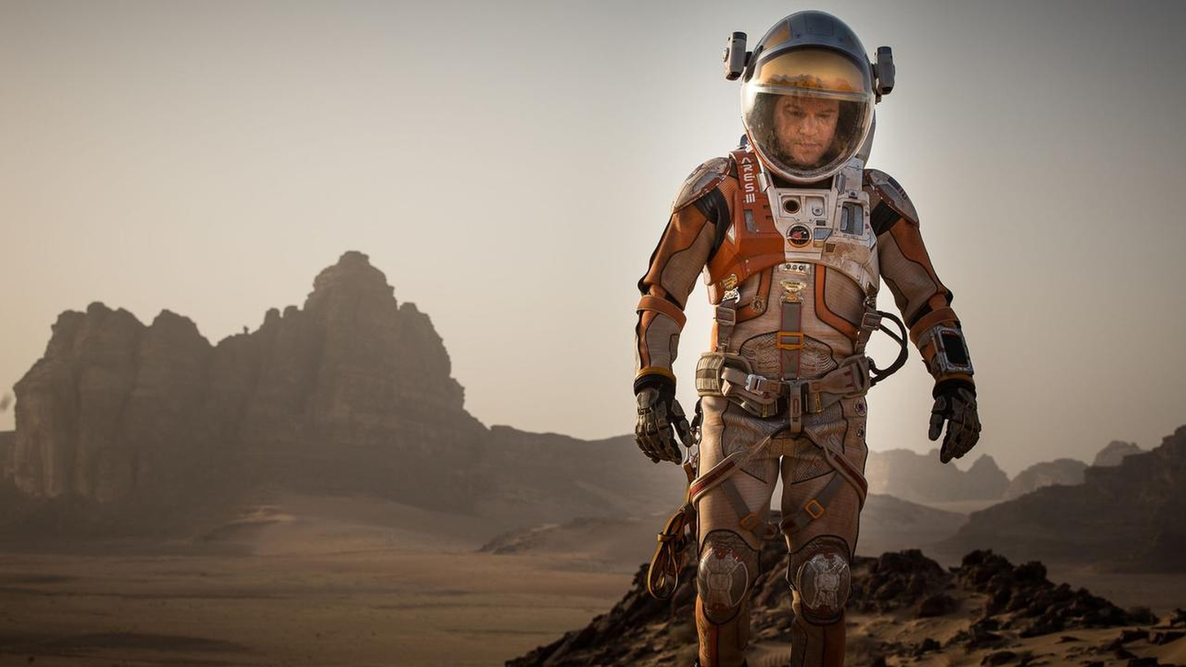 《火星救援》(2015)导演：雷德利·斯科特主演：马特·达蒙、杰西卡·查斯坦、凯特·玛拉