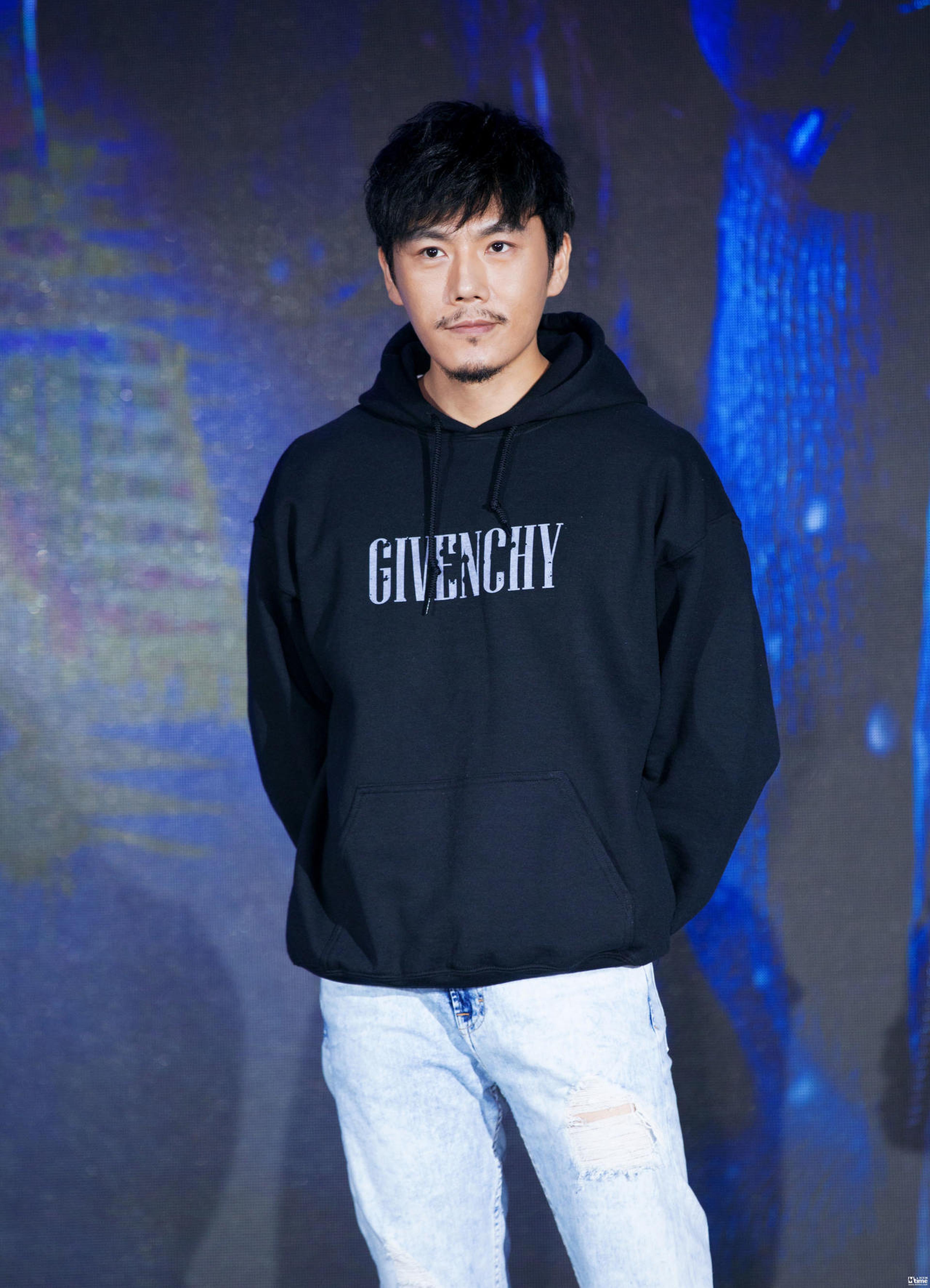 秦昊