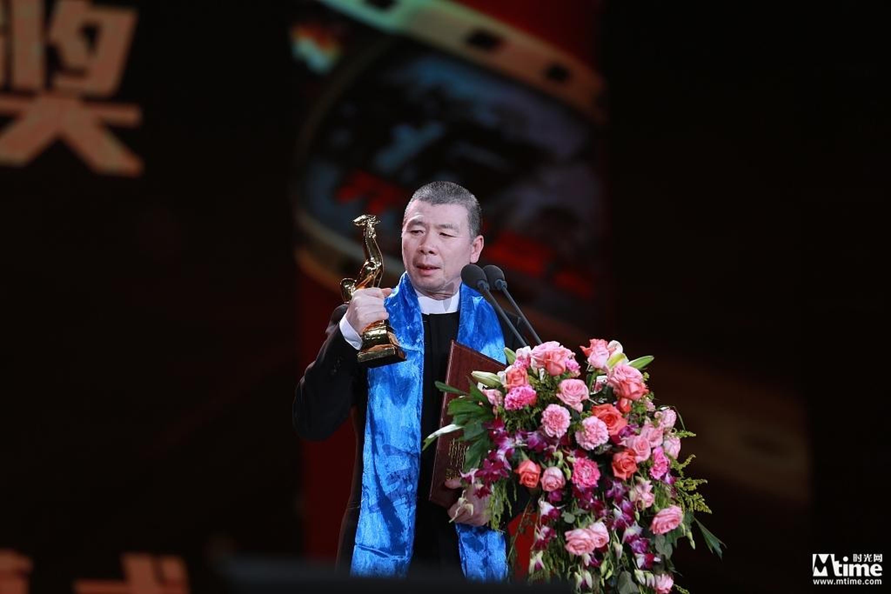 冯小刚拿下最佳导演