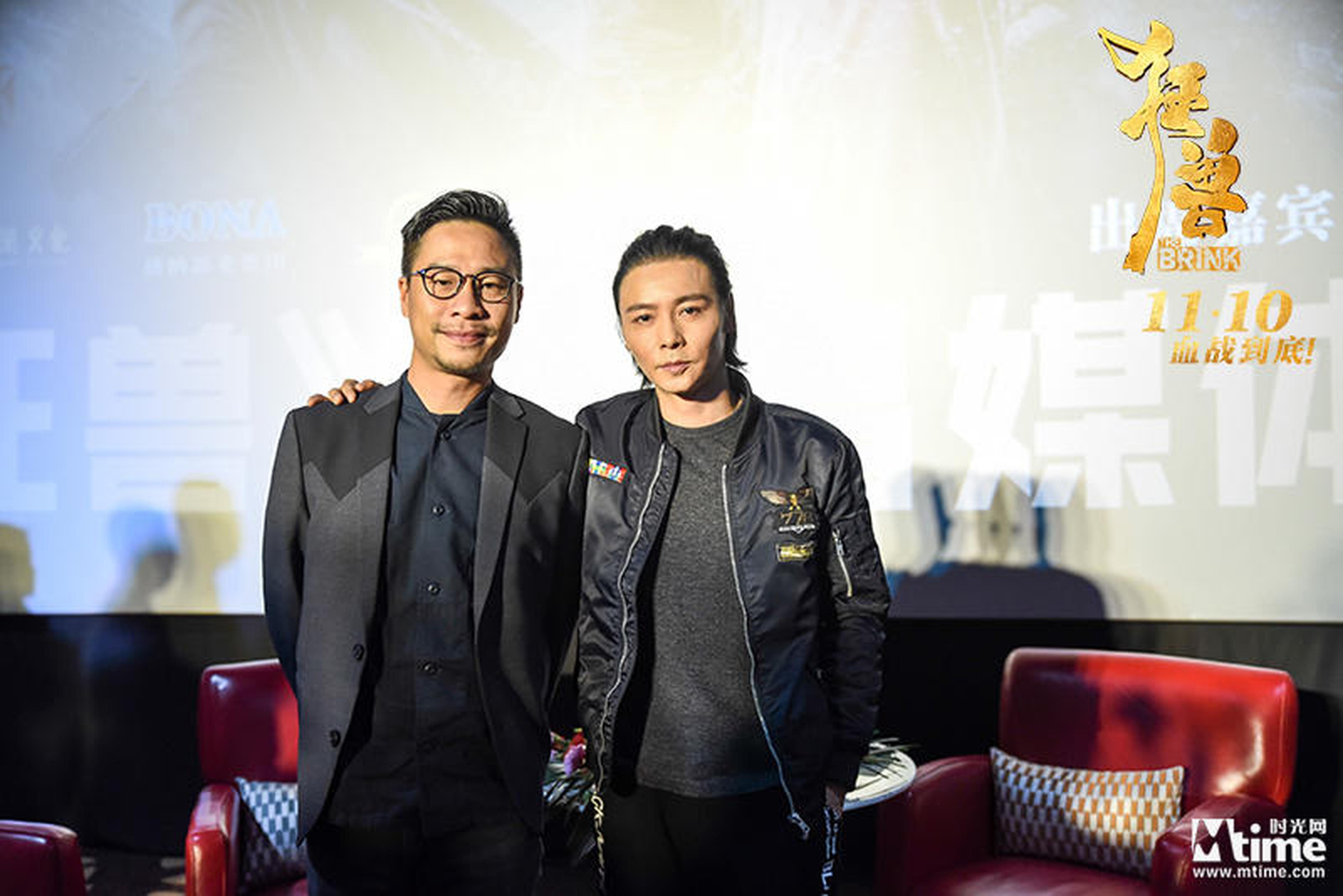 张晋李子俊合照