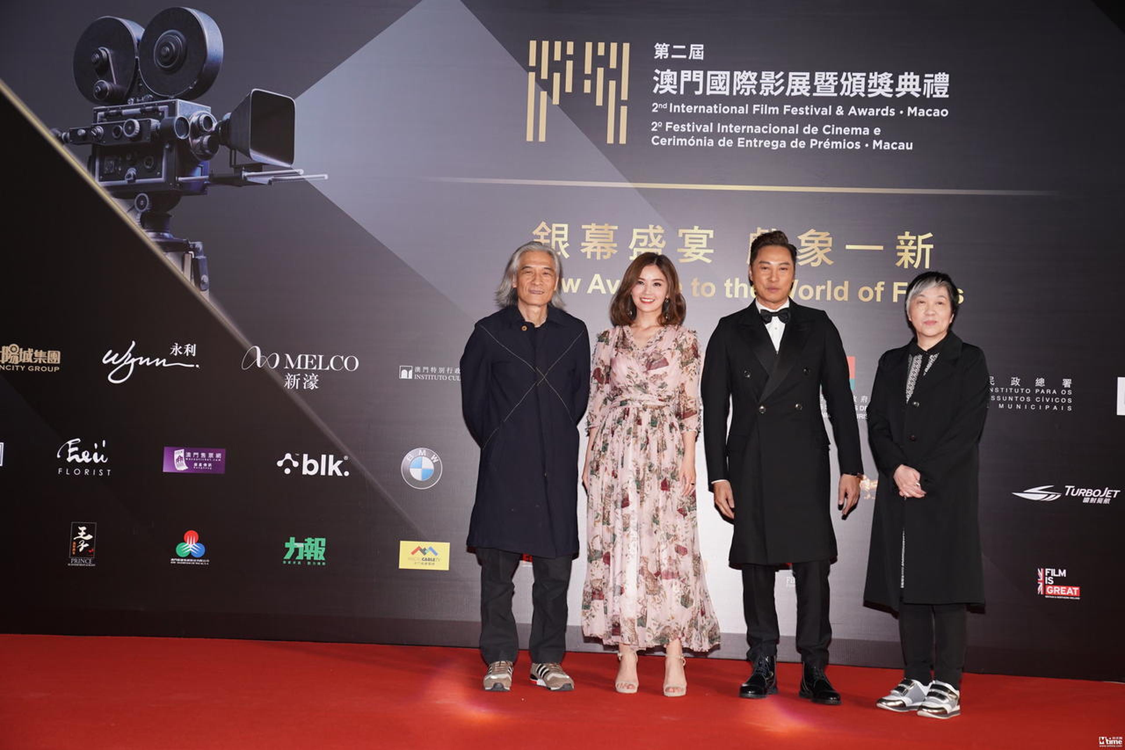 《圣荷西谋杀案》导演潘源良、演员蔡卓妍、谭耀文及制作团队成员