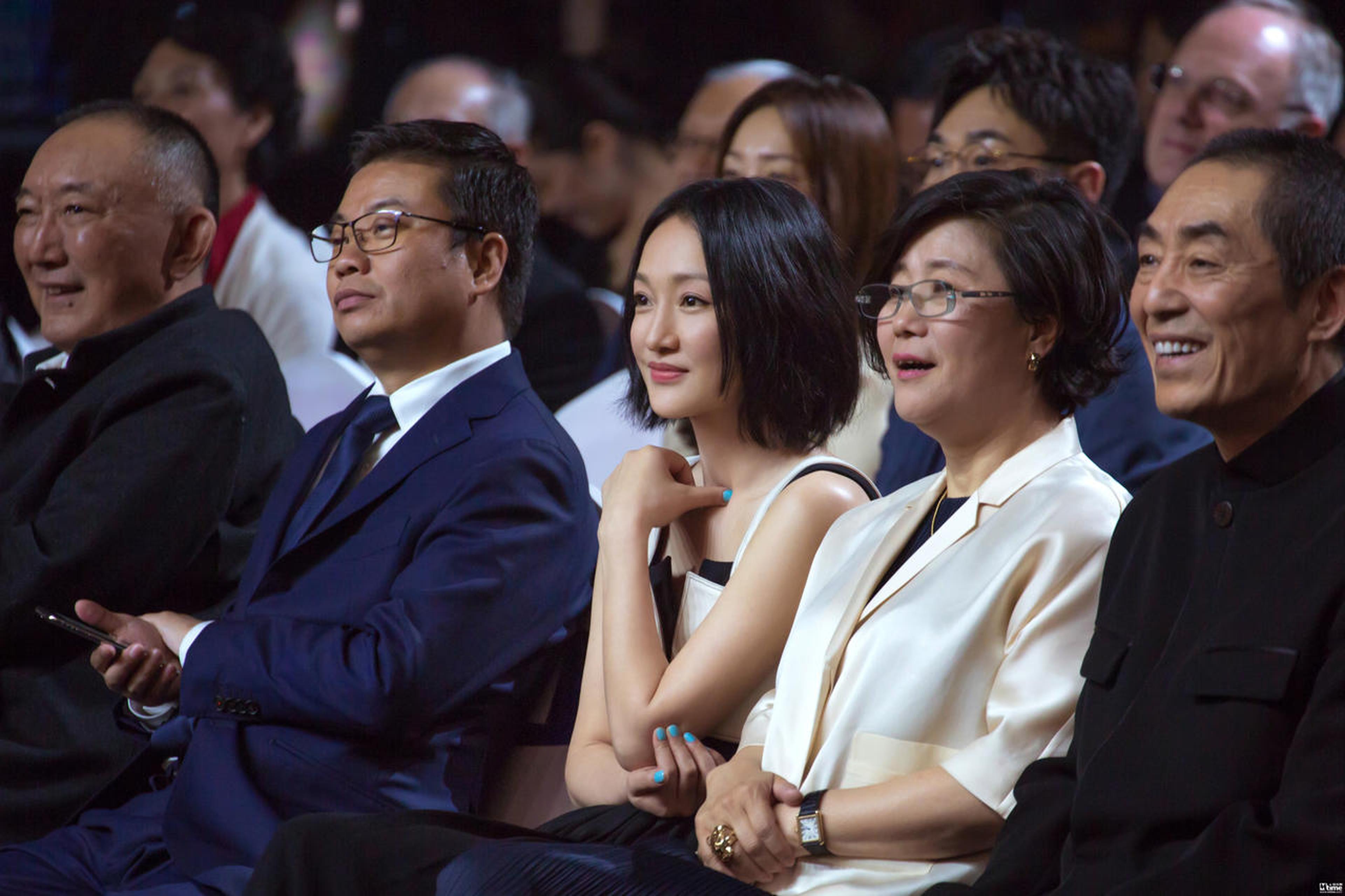 周迅、李少红、张艺谋在台下