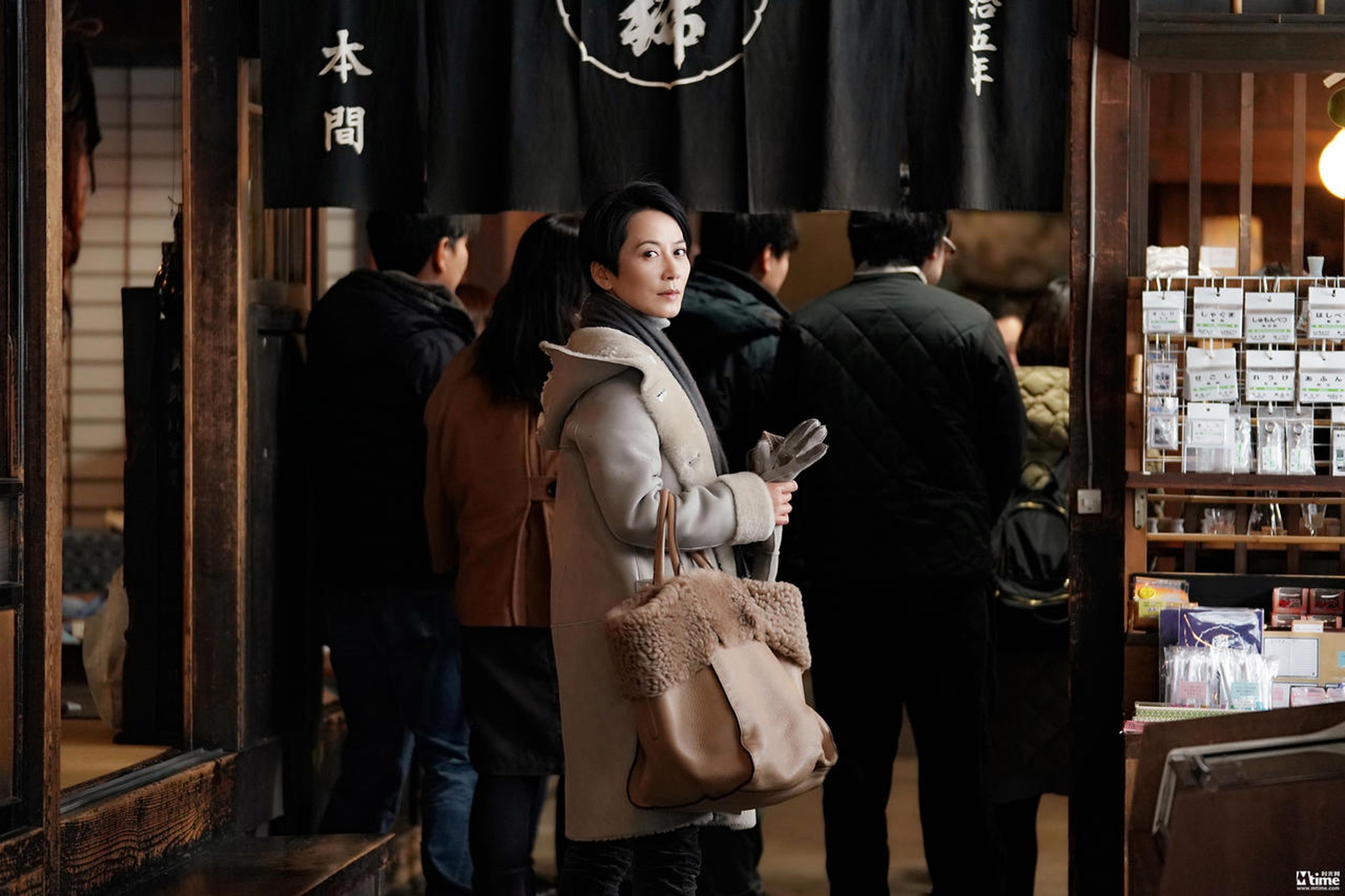 俞飞鸿深情回眸