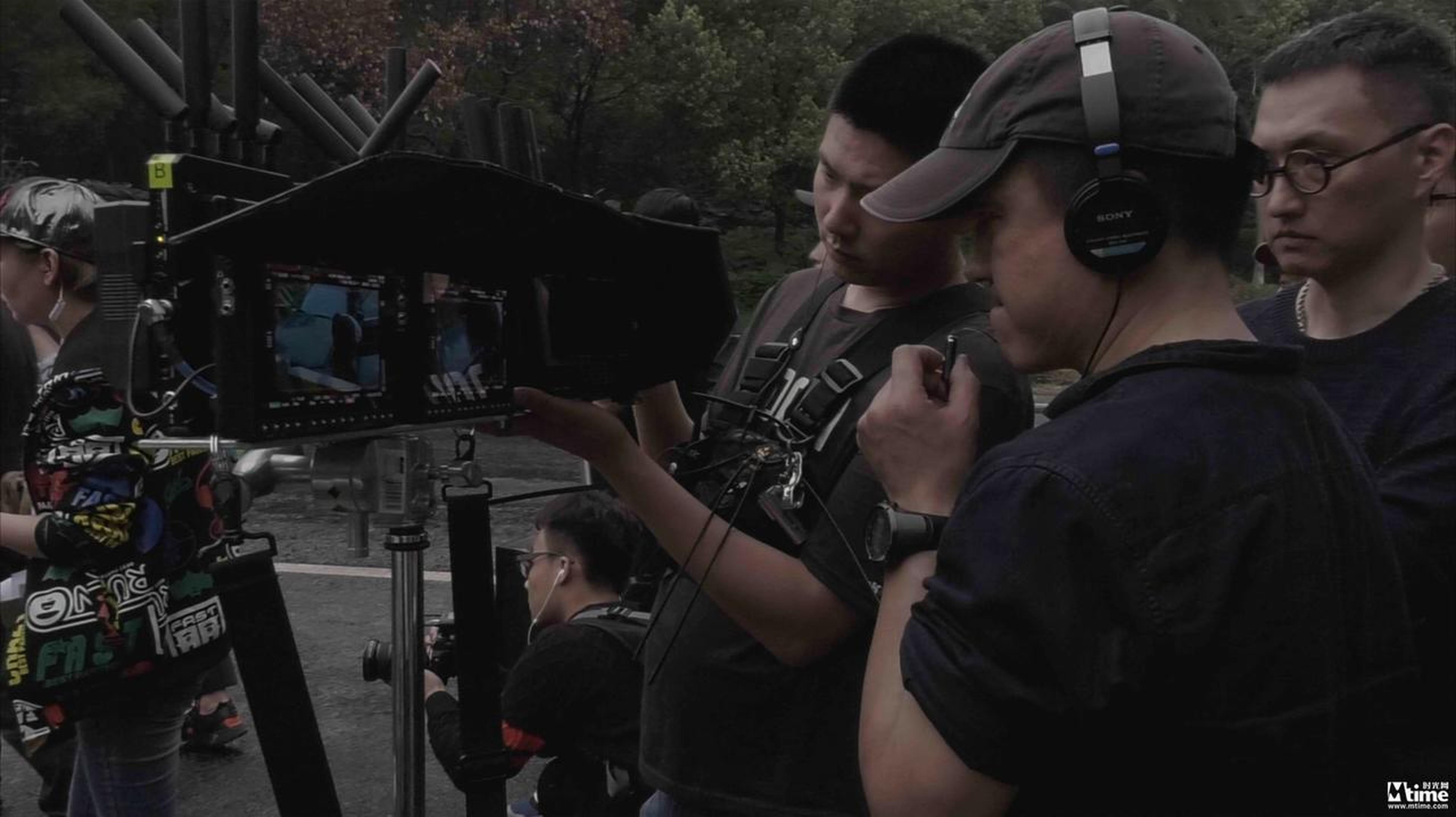 梦的背后 A Documentary on the Shadow Play