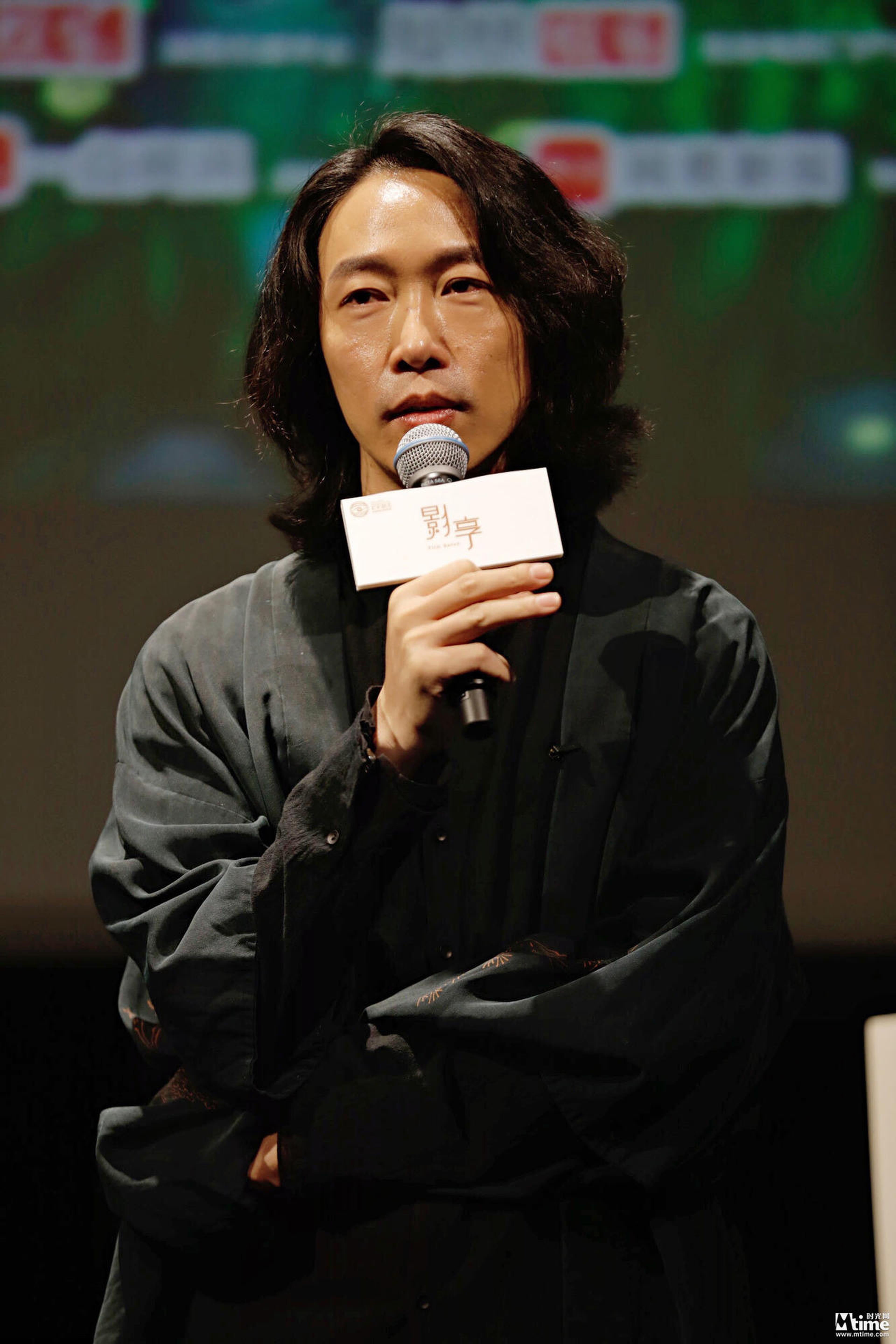 导演张罗平