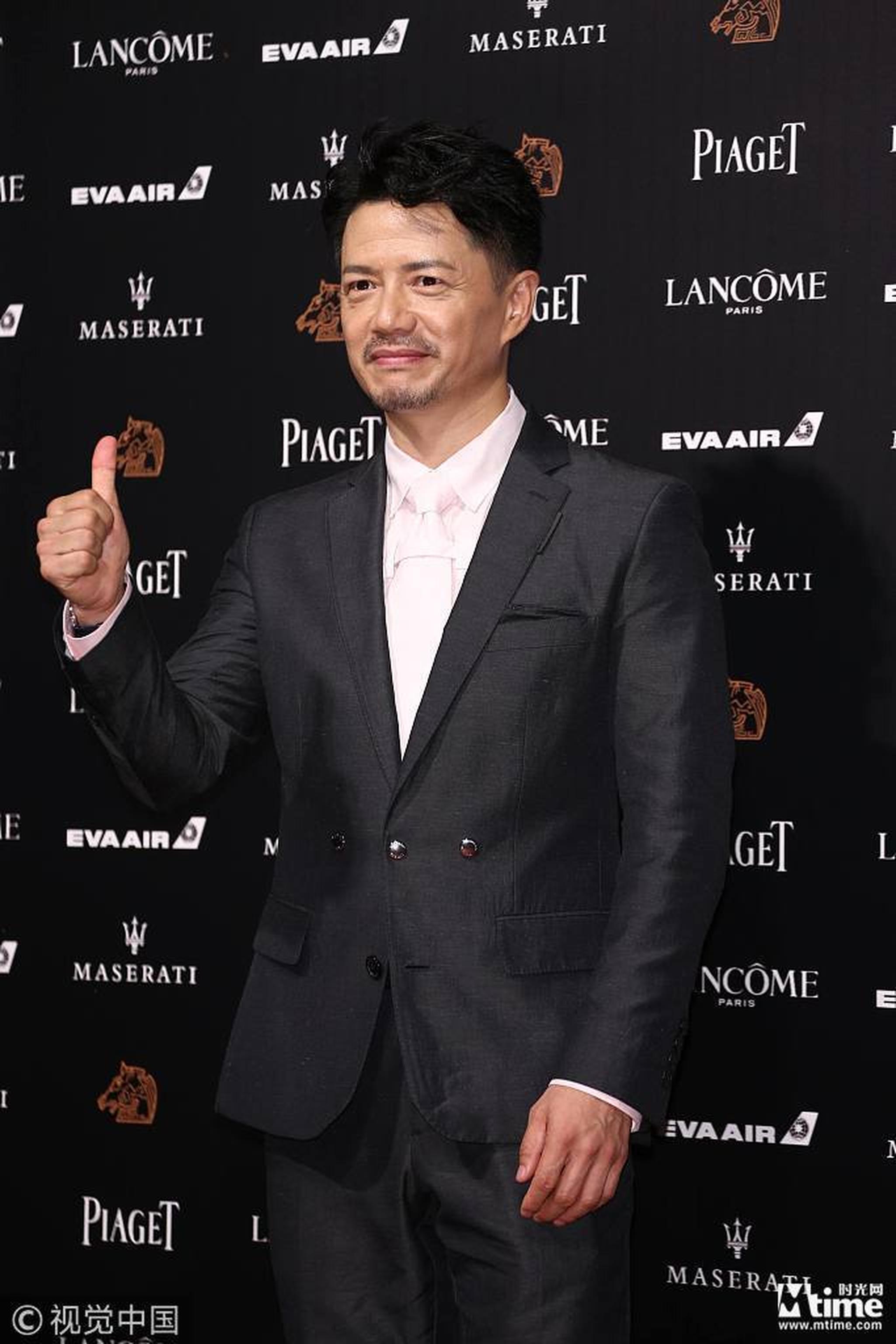 段奕宏
