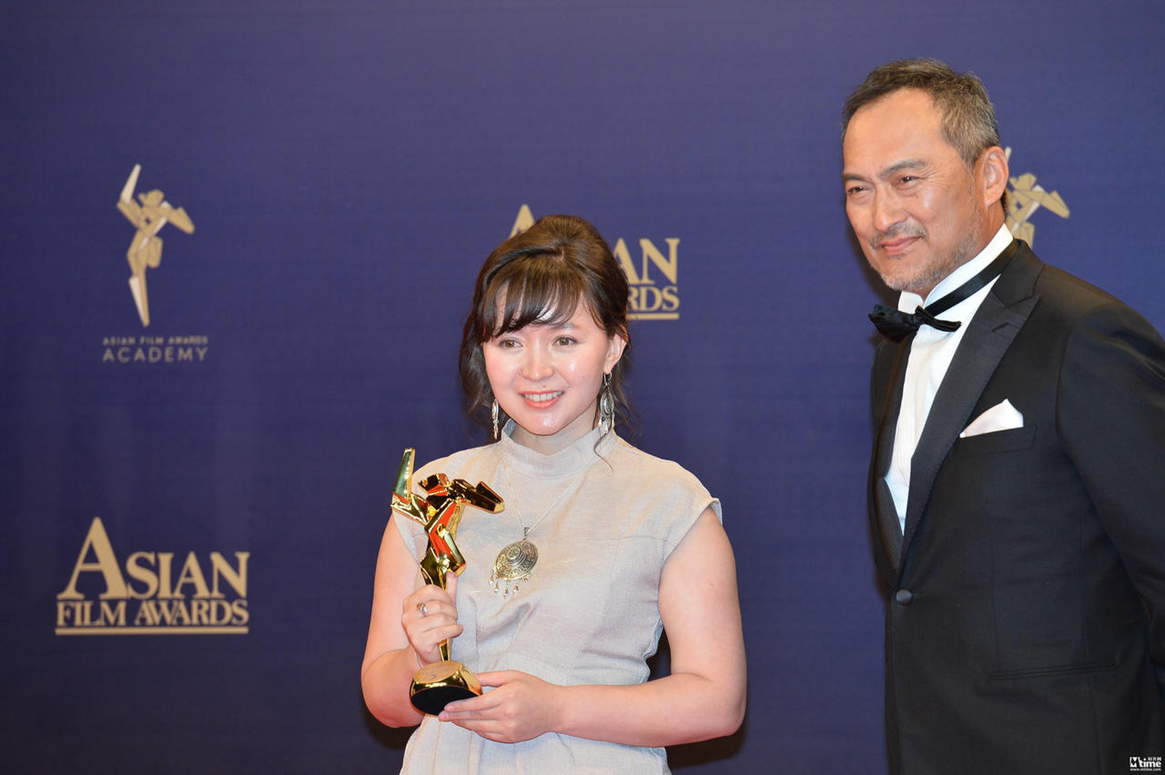 第13届亚洲电影大奖：最佳女主角萨玛尔·叶斯利亚莫娃《小家伙》