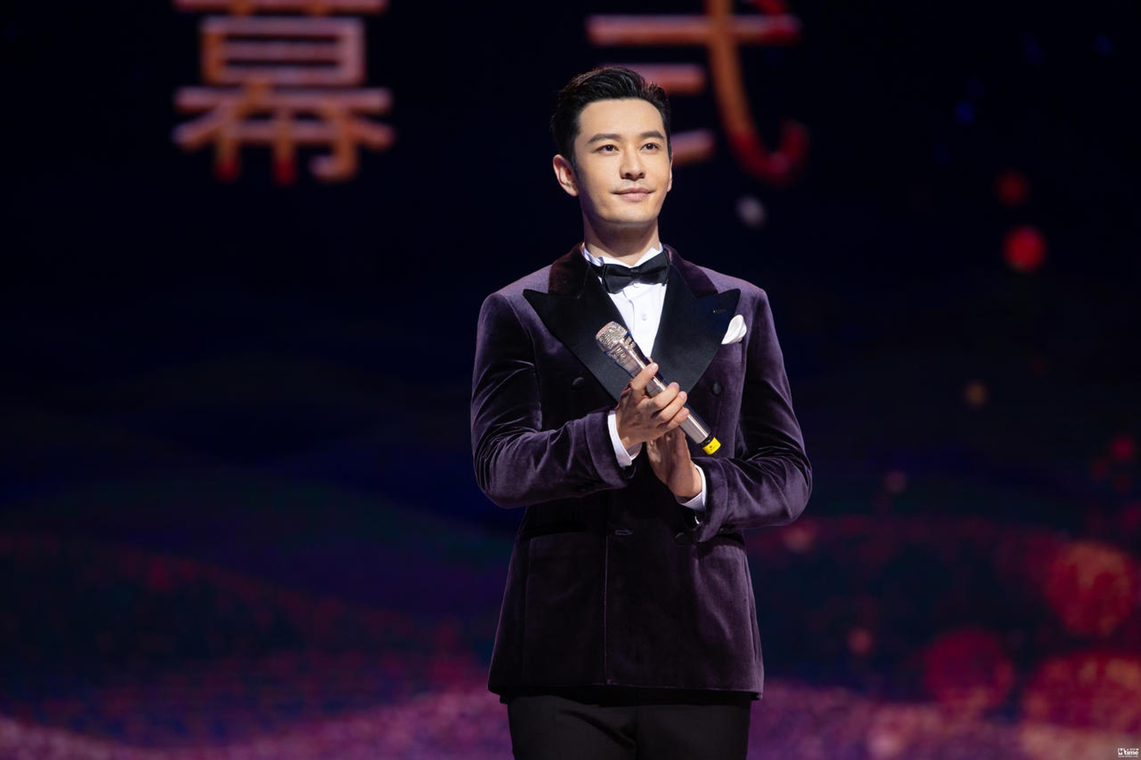 黄晓明
