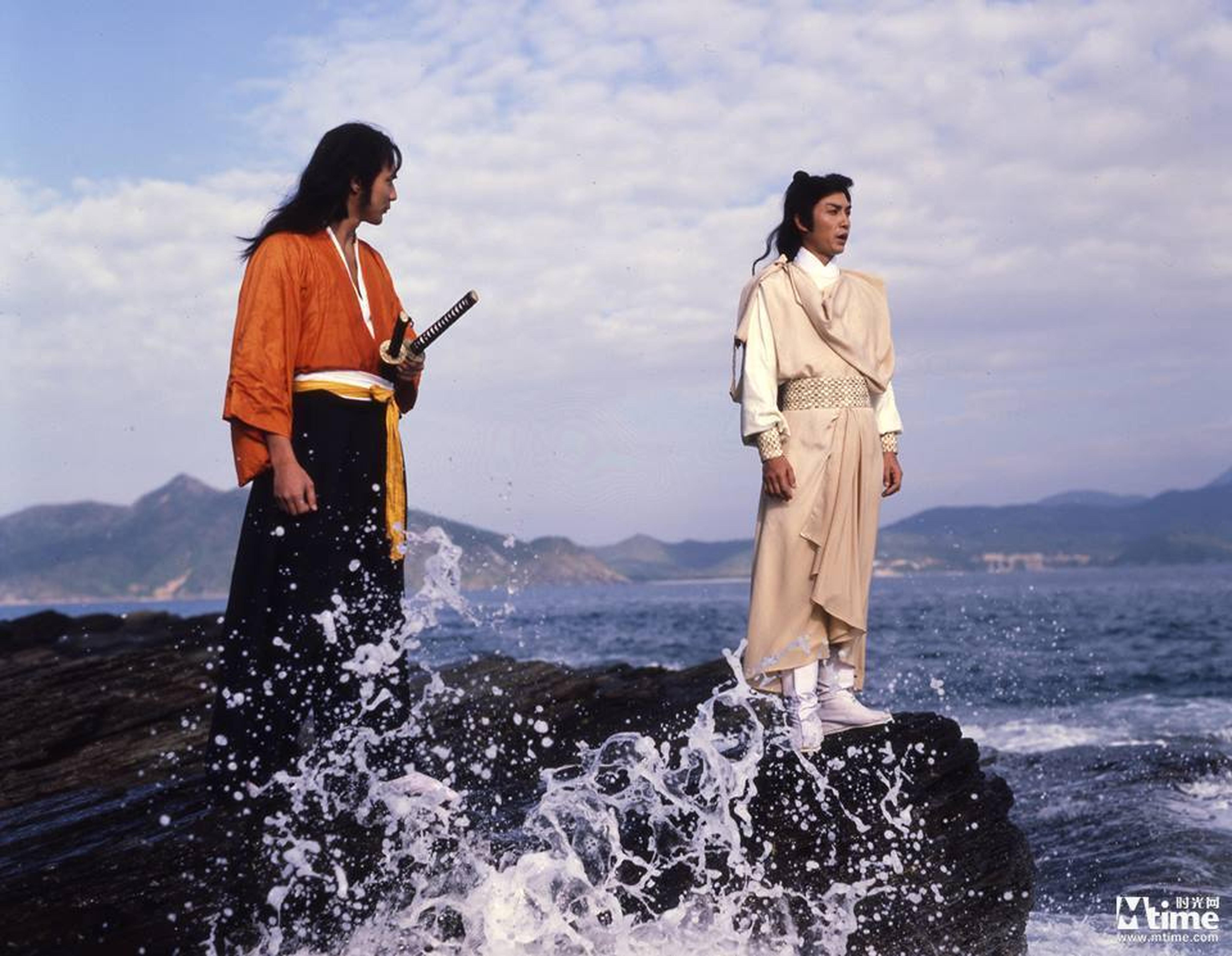 100.《生死决》(1983)导演:程小东主演:徐少强、刘松仁每隔十年,中日武林要展开一次决斗的设定虽有拨弄民族主义之嫌,但影片场景精美,调度张弛有度,酣畅淋漓。