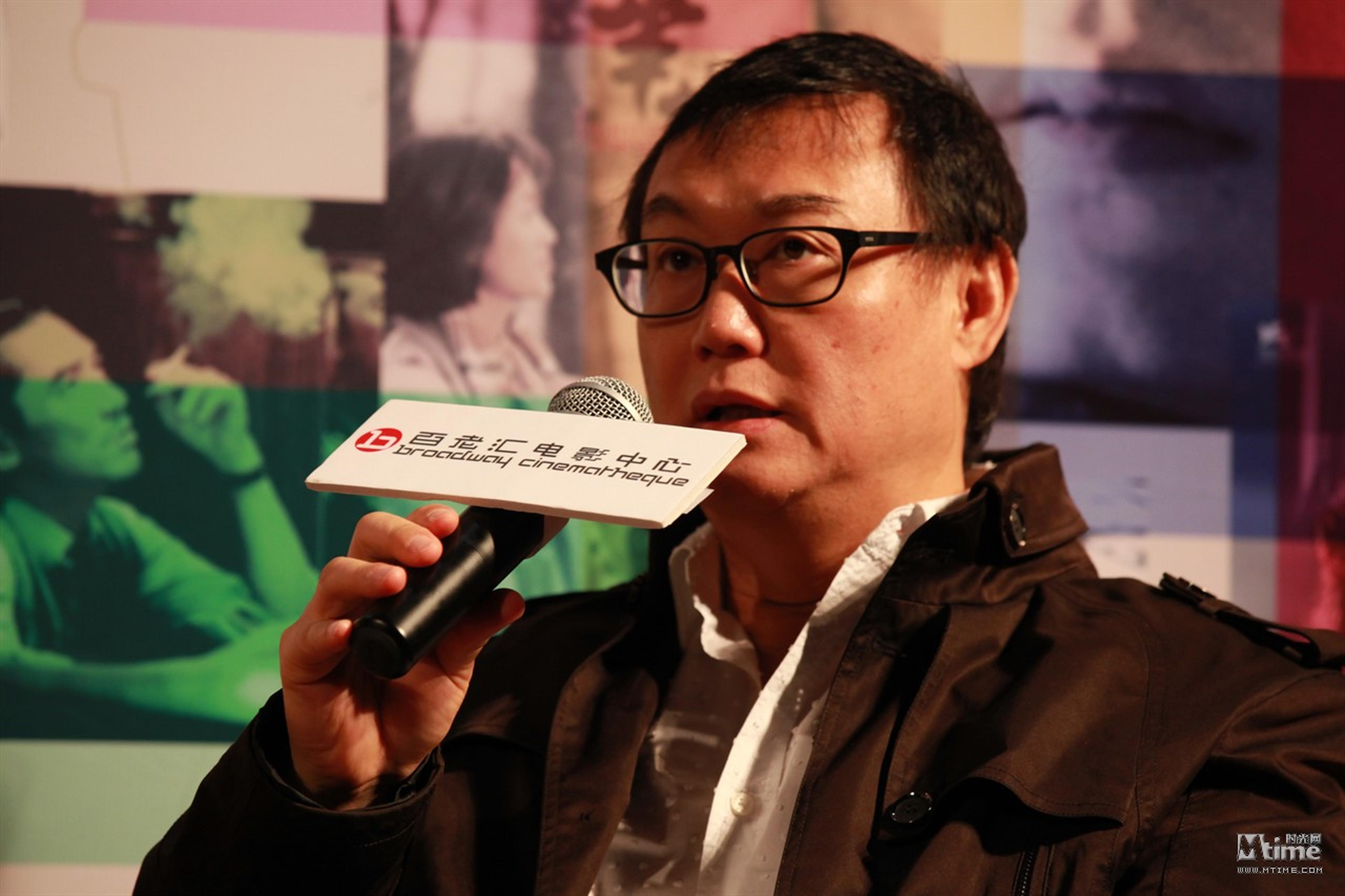 《滚滚红尘》严浩